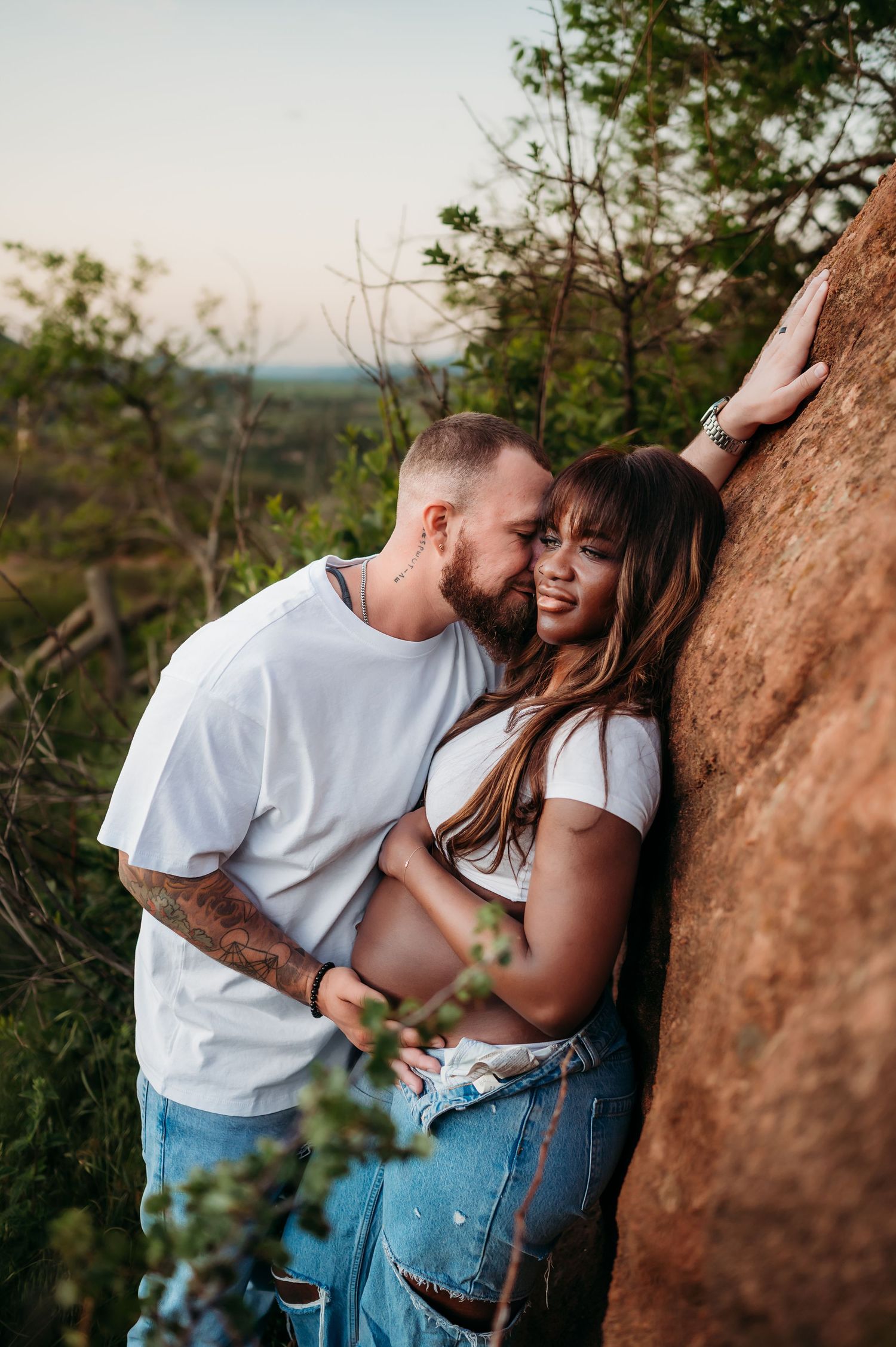 Denver maternity photographer outdoor lifestyle session