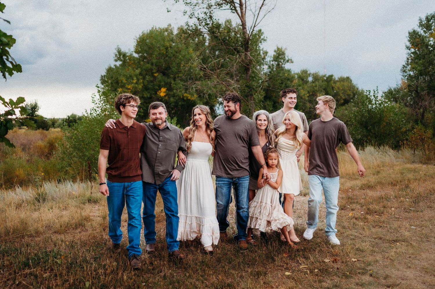 Denver family photographer candid outdoor session