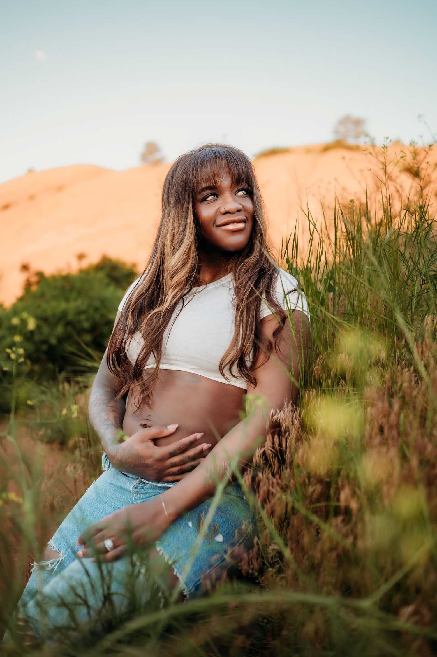 Denver maternity photographer outdoor lifestyle session