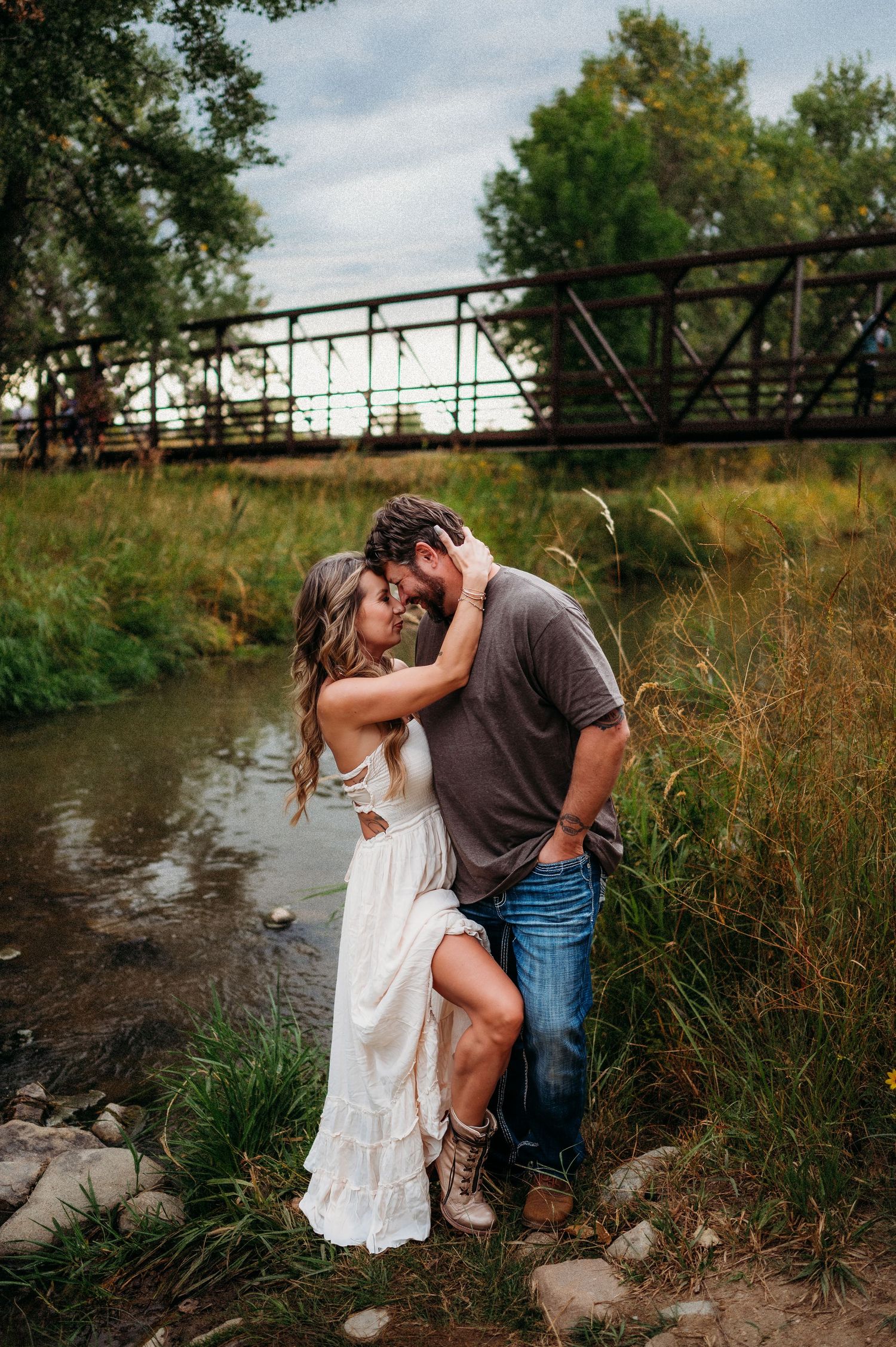 Denver family photographer candid outdoor session