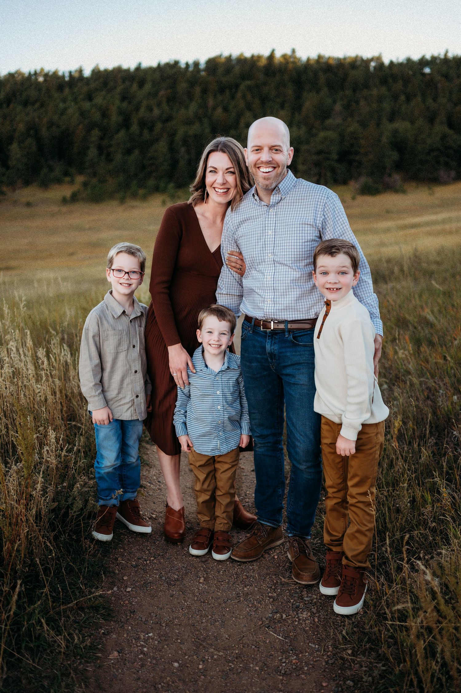 Denver family photographer candid outdoor session