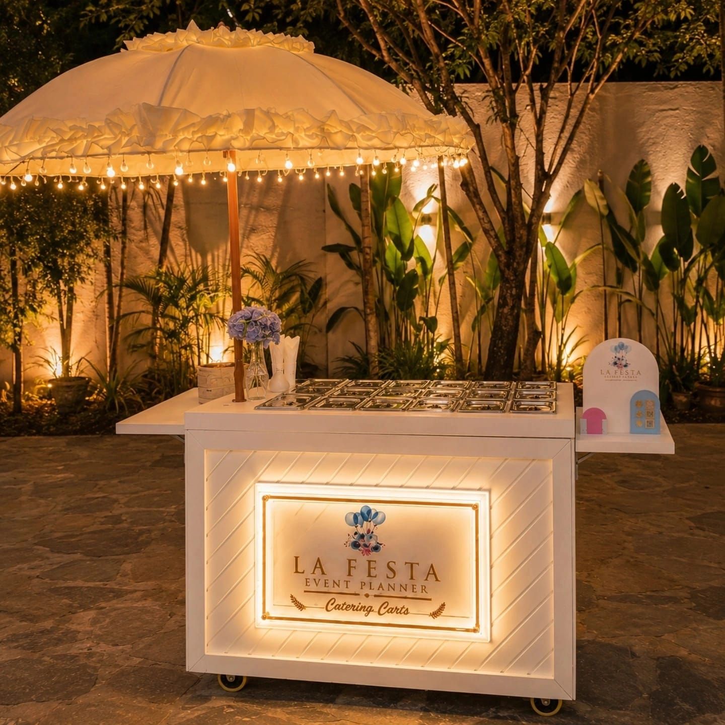 Una nueva forma de sorprender a tus invitados! 
Nuestro Catering Cart está diseñado para todo tipo de eventos.