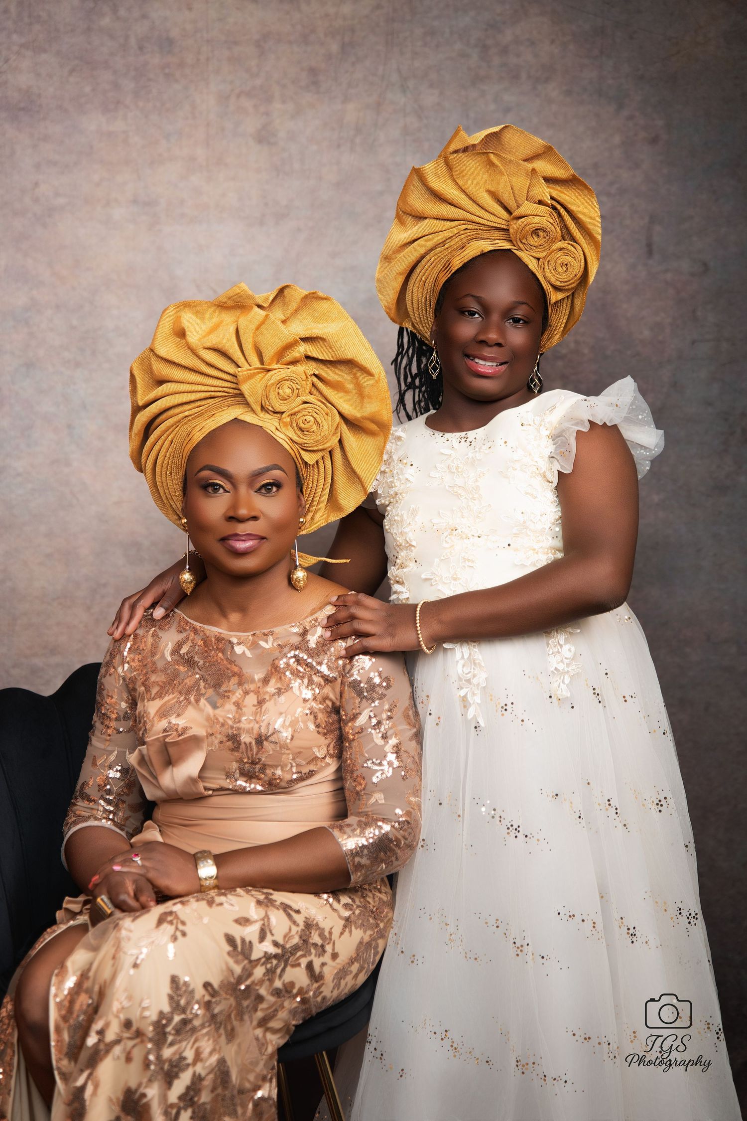 Mother daughter