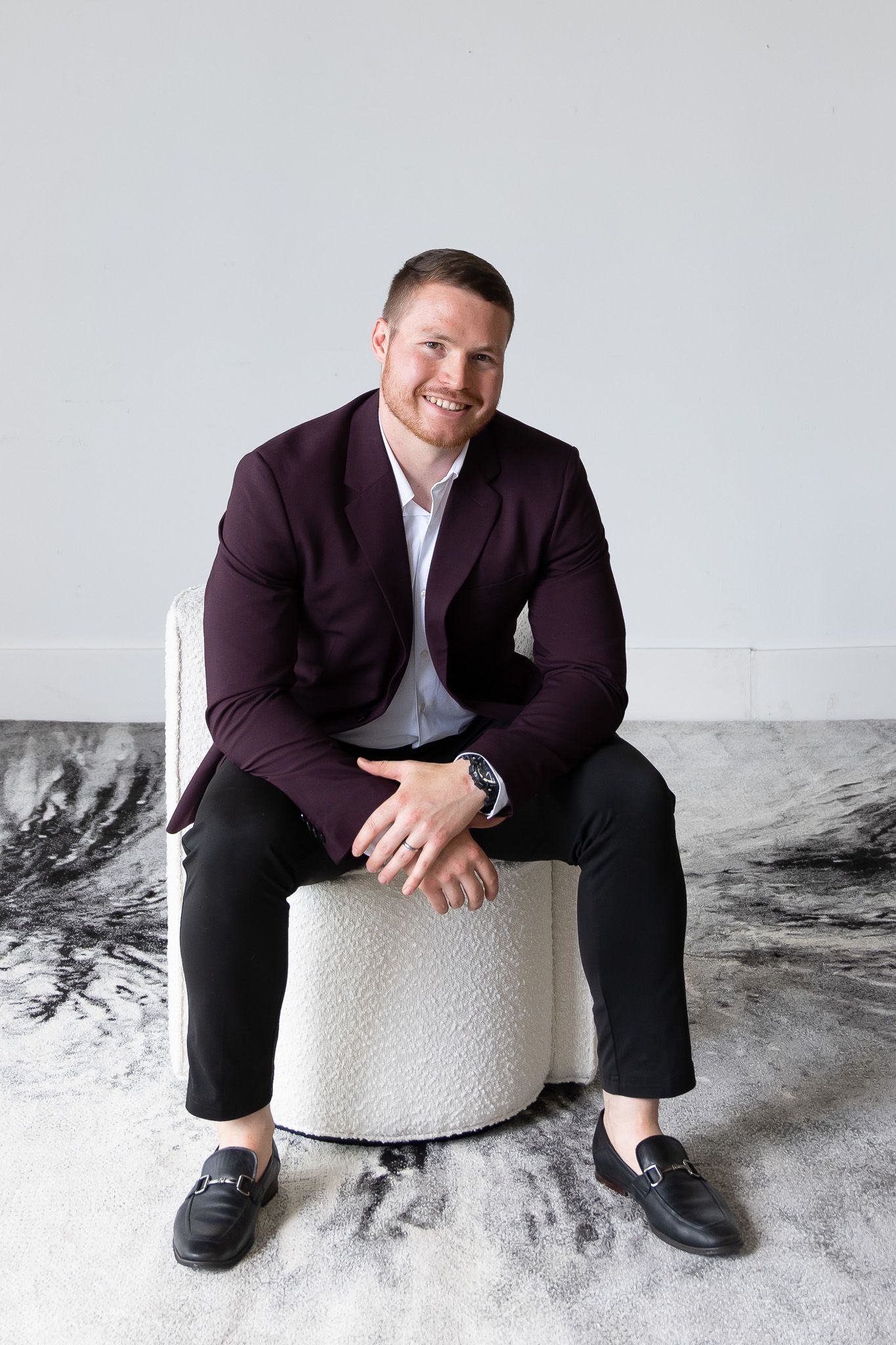 Headshot of real estate agent in Washington, D.C.
