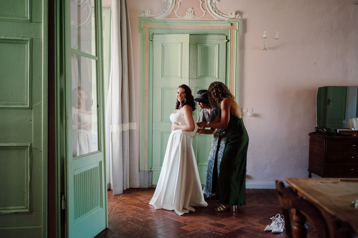 vestizione sposa a castello oldofredi