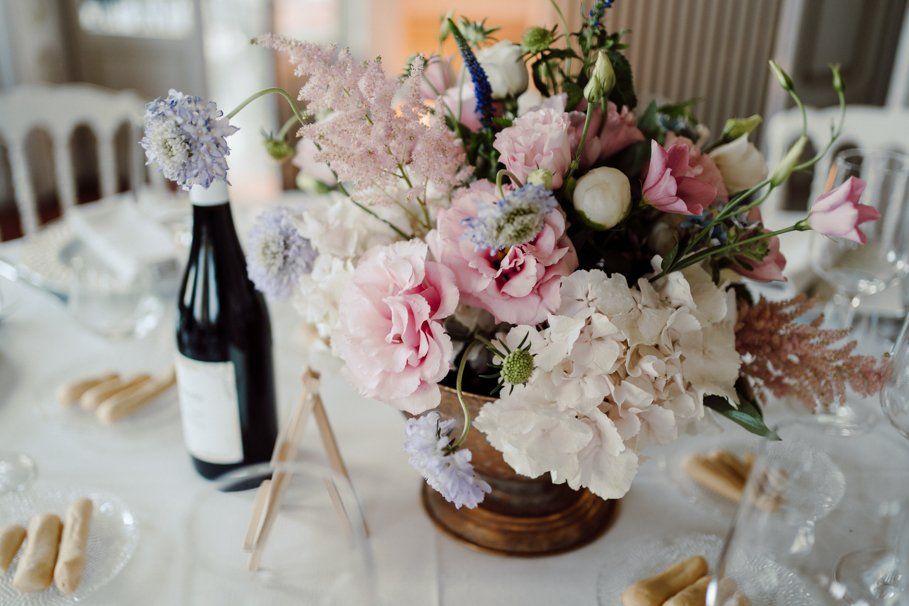dettaglio fiori allestimento per la cena nuziale a Tenuta Frizzoni