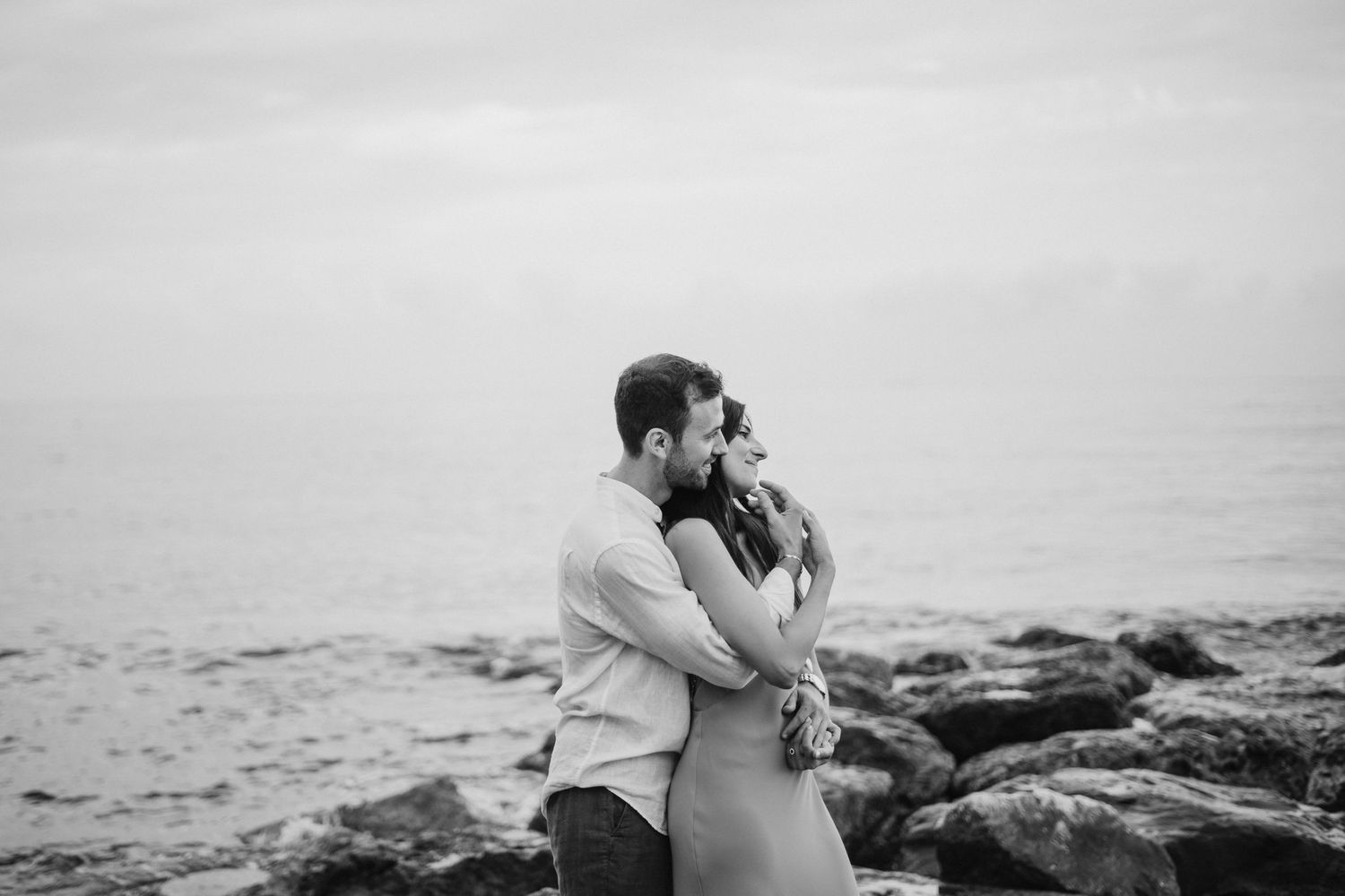 ritratto prematrimoniale al mare a finale ligure