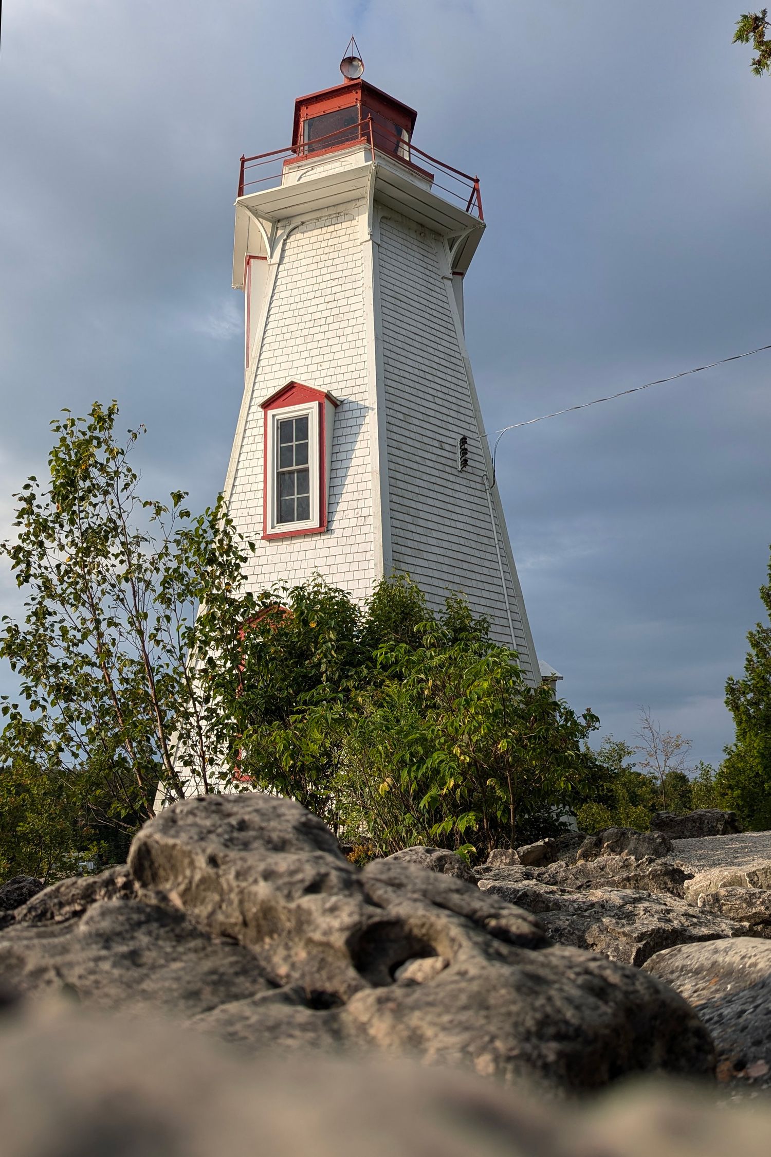 Big tub Lighthouse | Tobermory Ontario | Yesterday's Focus