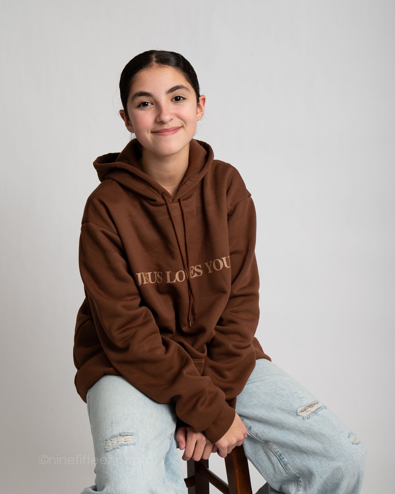 Studio teen portrait on light background, ninefifteenphoto Meade County KY kids and teen photographer in Brandenburg.