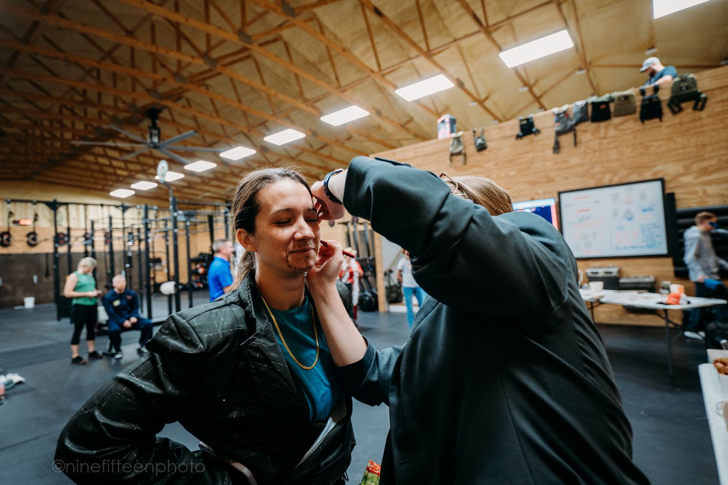 10th Annual Lift Mo’ 4 Your Bro at Meade CrossFit in Brandenburg, KY. Men’s health event photographed by ninefifteenphoto.
