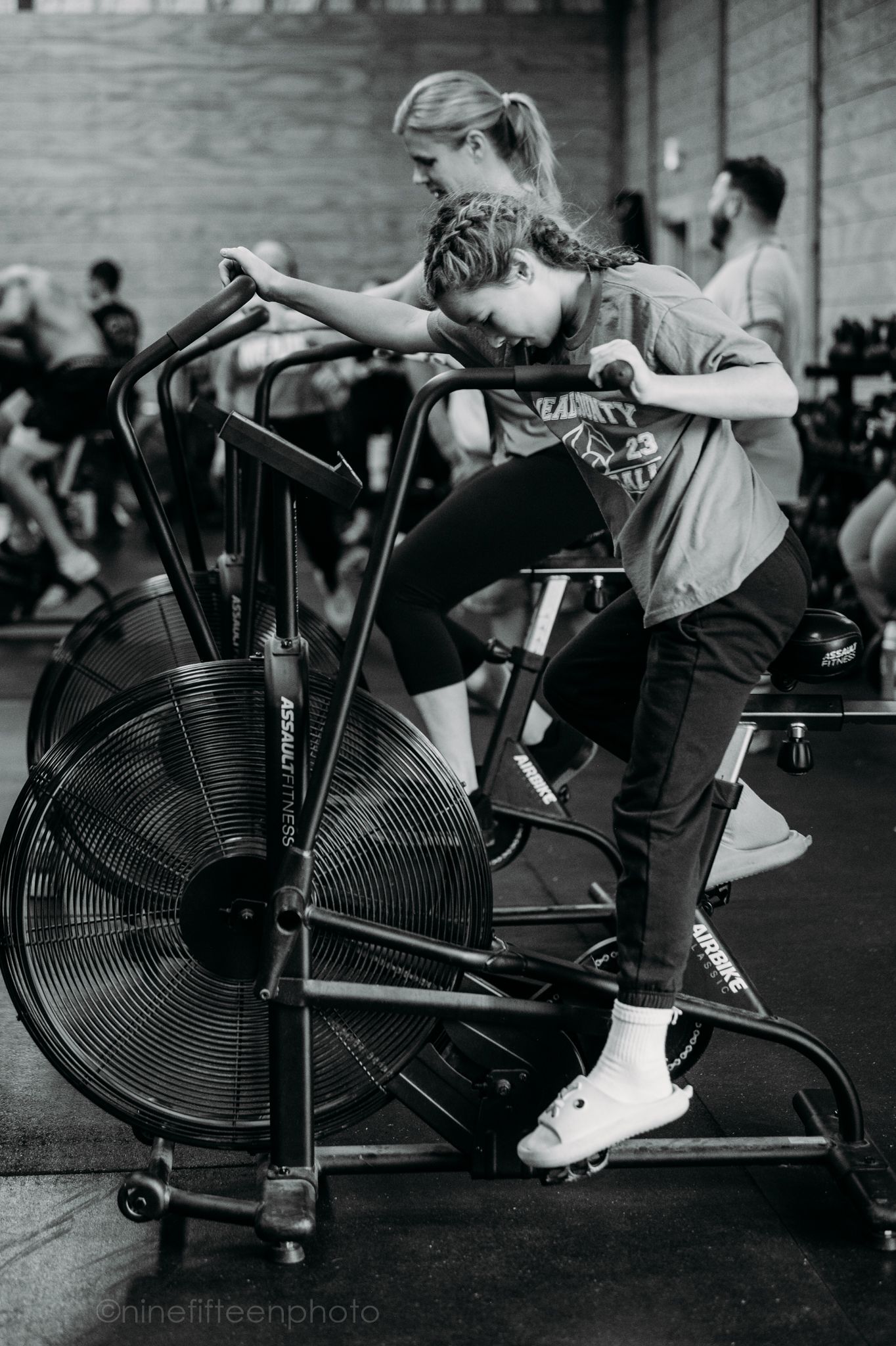 10th Annual Lift Mo’ 4 Your Bro at Meade CrossFit in Brandenburg, KY. Men’s health event photographed by ninefifteenphoto.
