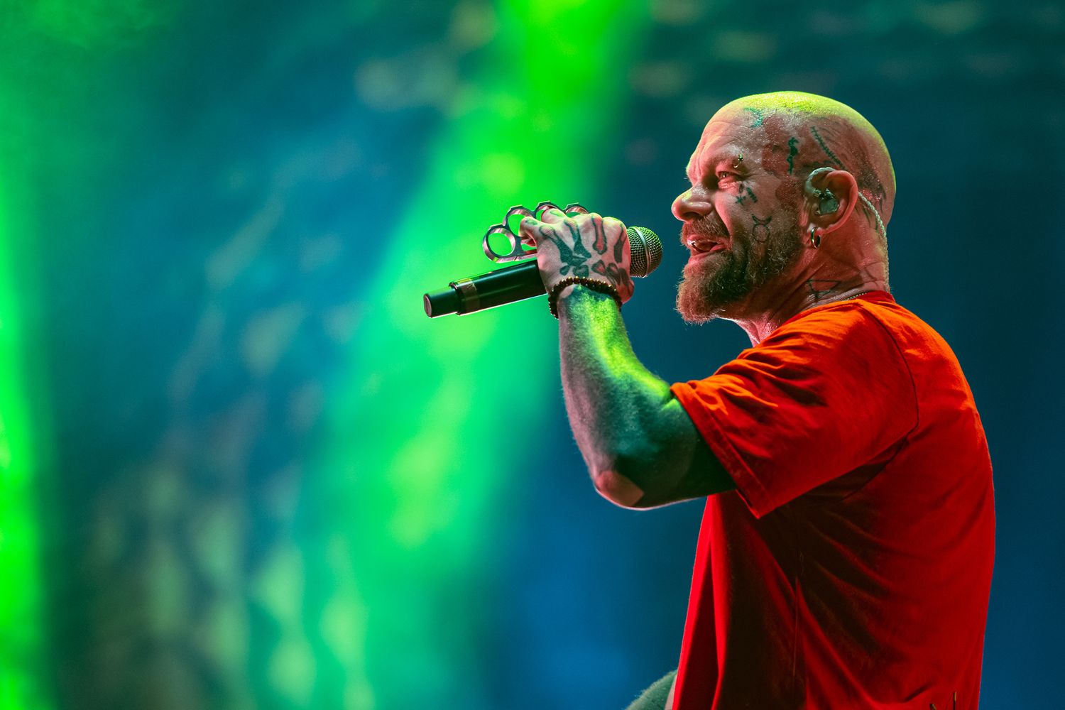 Концертна фотография на Five Finger Death Punch в София от Rumina Georgieva Photography