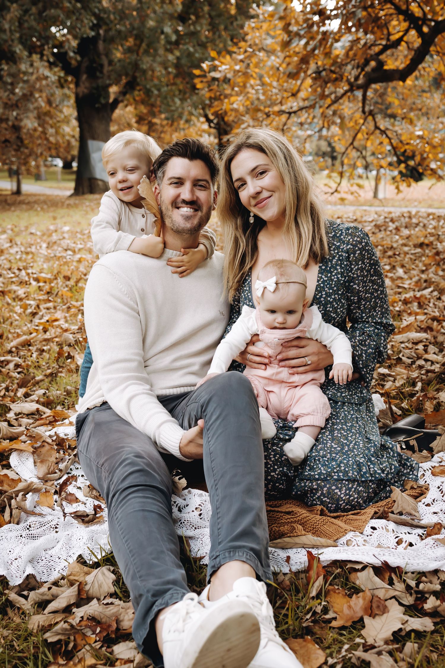 outdoor family photography session south east Melbourne