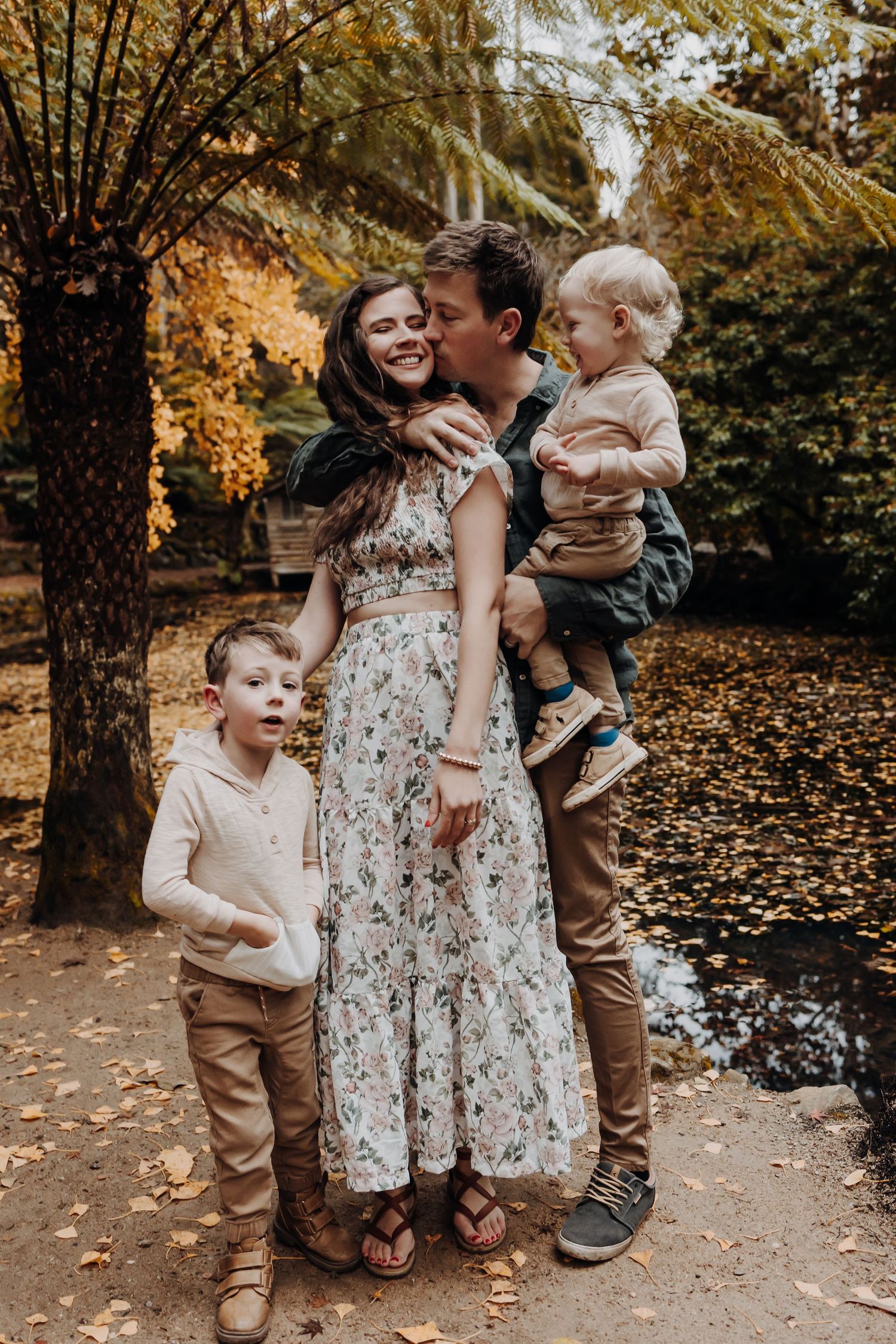 outdoor family photography session south east Melbourne