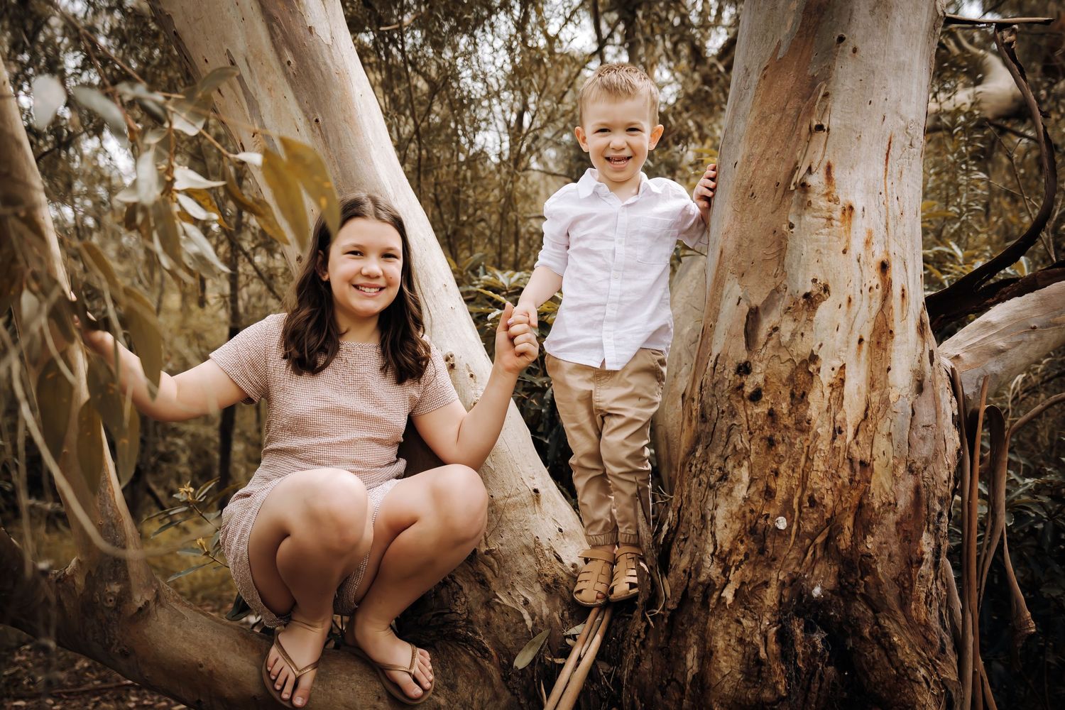outdoor family session freckles n frowns