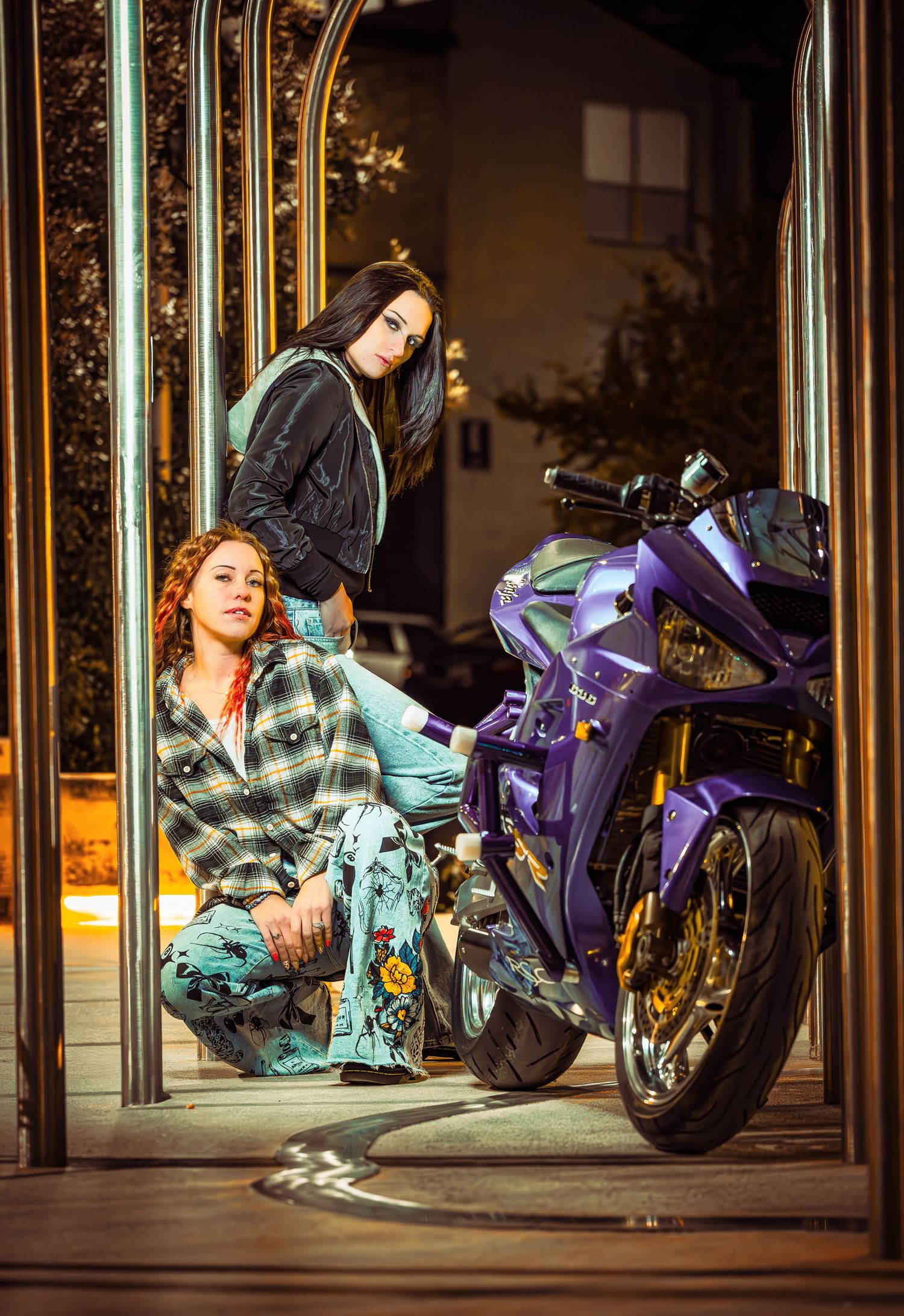 Three sequential photos show a motorcycle parked at night with reflective lighting effects creating a dramatic scene.