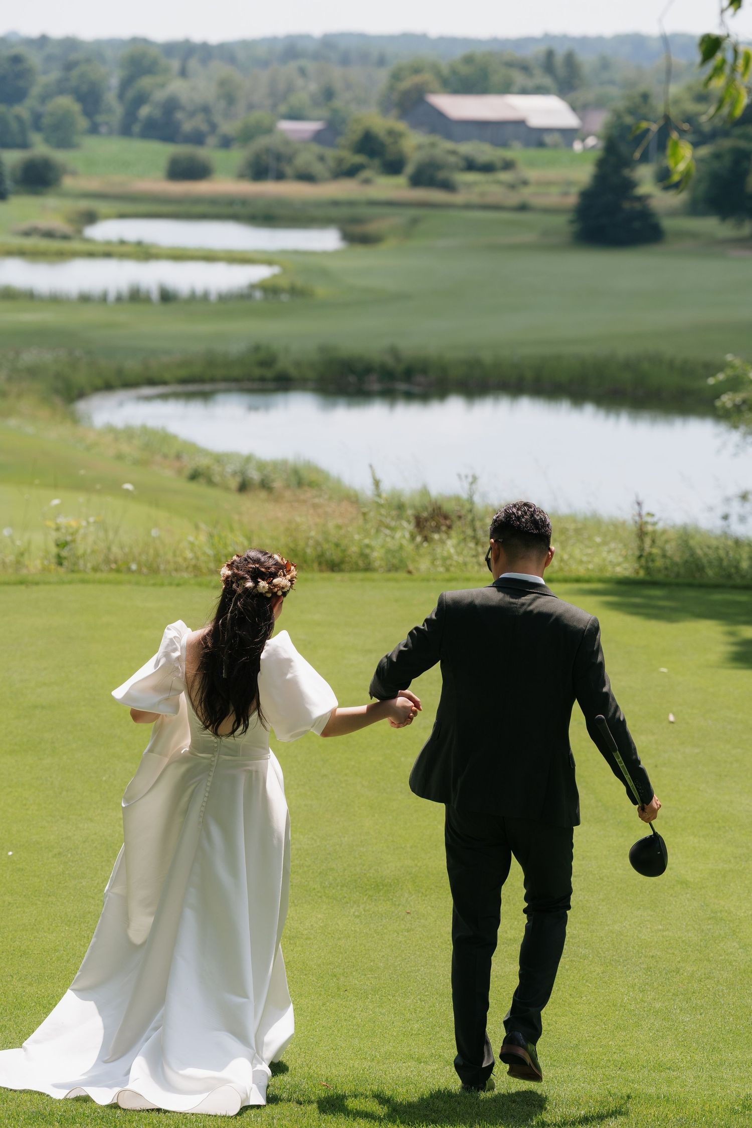 Epic outdoor wedding photography with scenic views of Ontario captured by AZ Photo Studio
