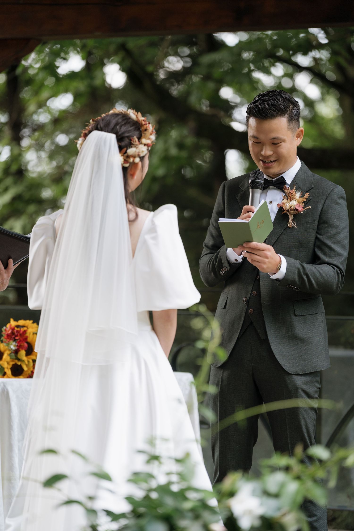 Saying vowels Saying vowels in outdoor wedding captured by AZ Photo studio
