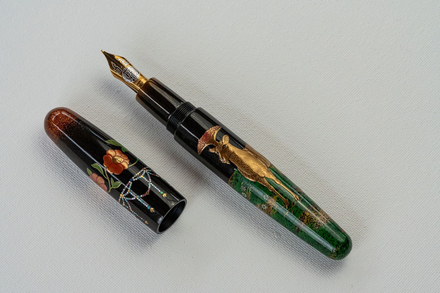 Danetrio Pens for Urushipens.com. Photo by Wornden Ly.