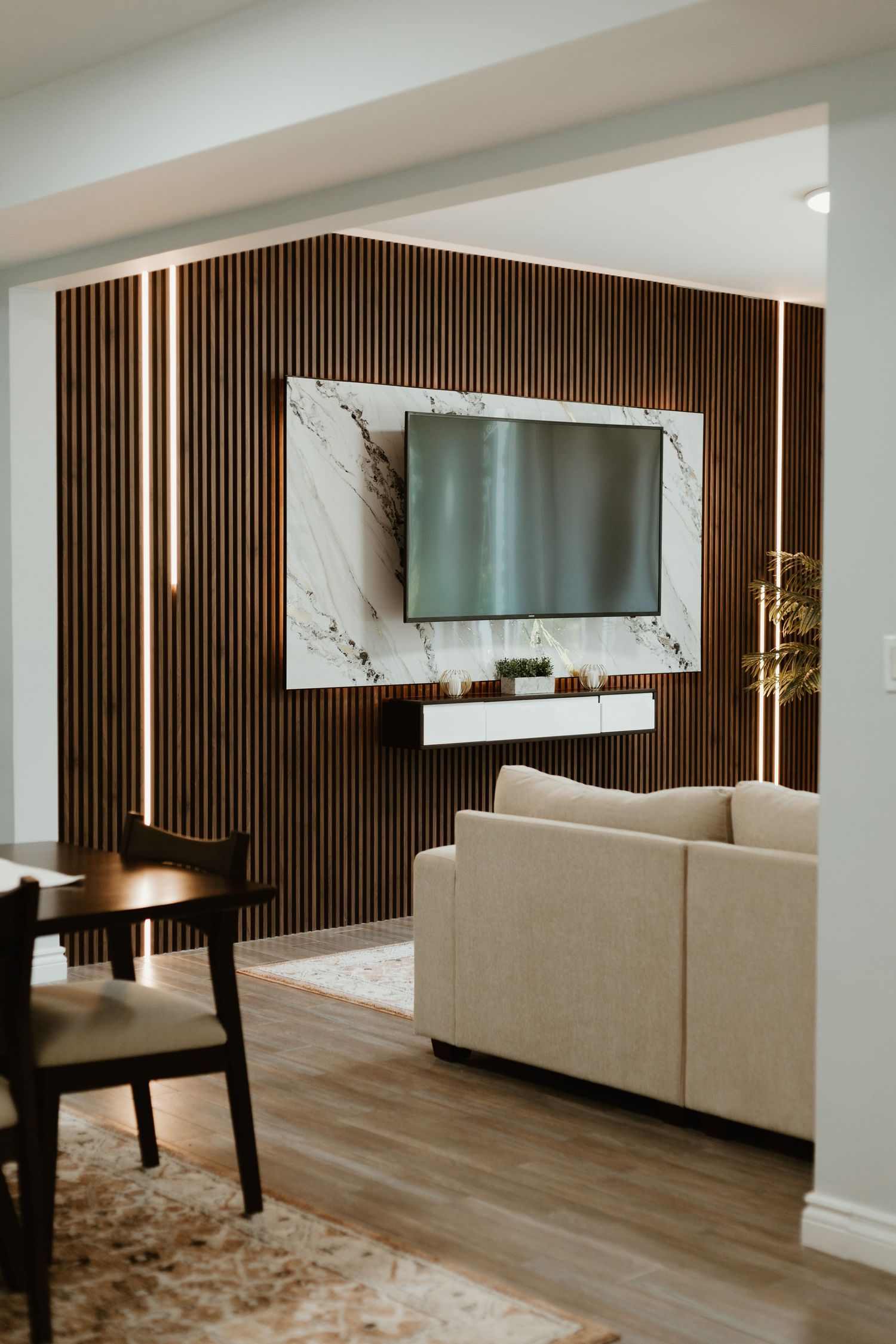 Sudbury Ontario Real Estate Photographer captures the inside of a luxury home in Hanmer Ontario