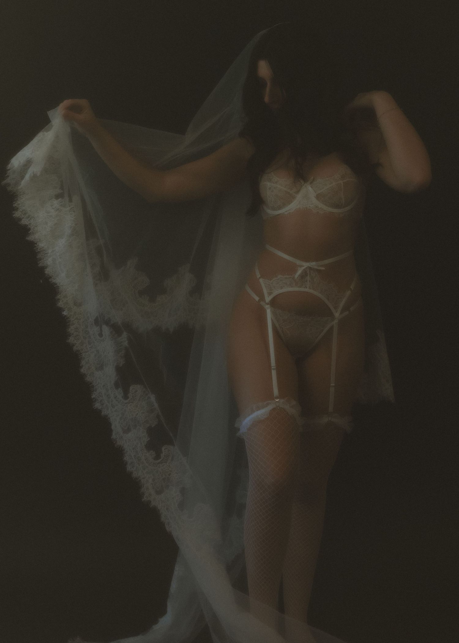 Sudbury bridal Boudoir Experience with boudoir photography expert