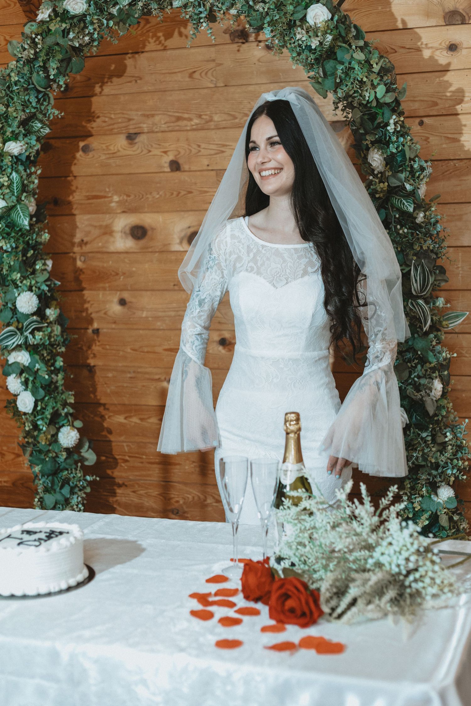 what is wedding photographer