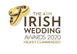 The 4th Irish Wedding Awards 2020 Highly Commended logo with gold rings.