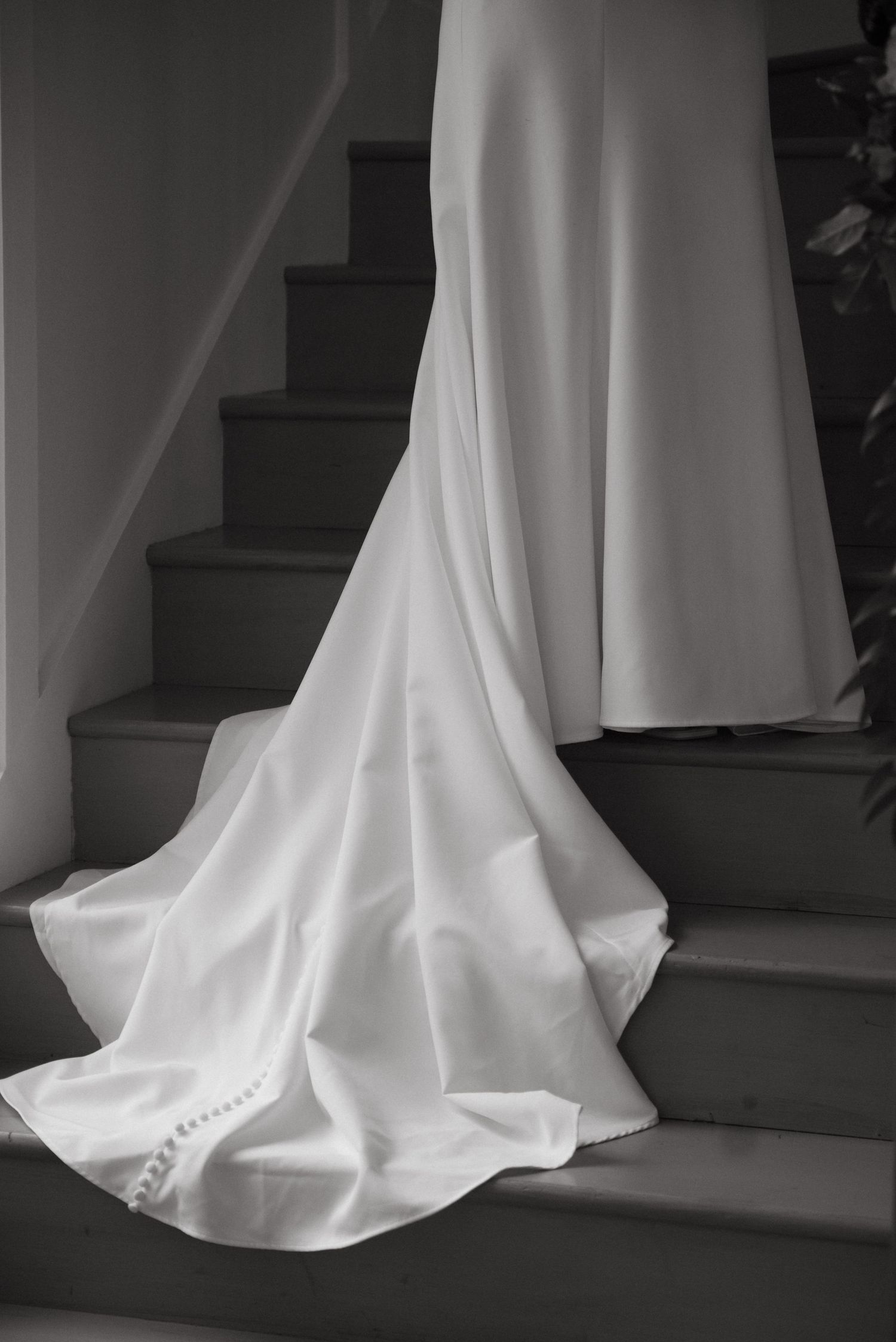 Bridal details from wedding in Bixby, Oklahoma at Dream Point Ranch wedding venue