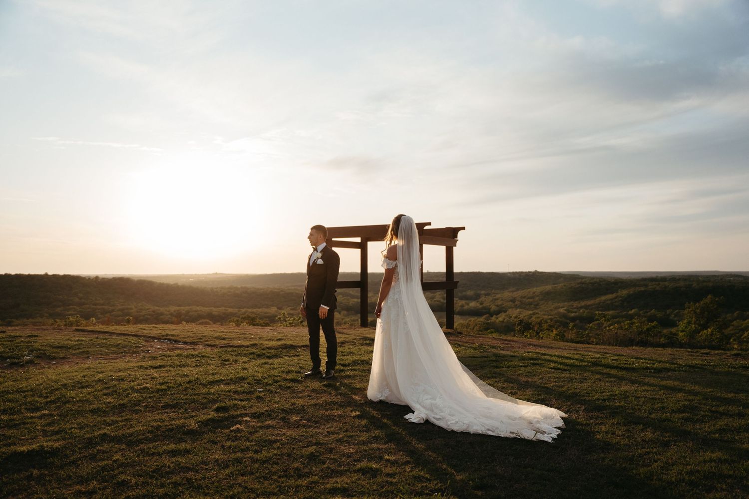 Adventure wedding portrait in Sapulpa, Oklahoma at The View at Hillside Barn Venue