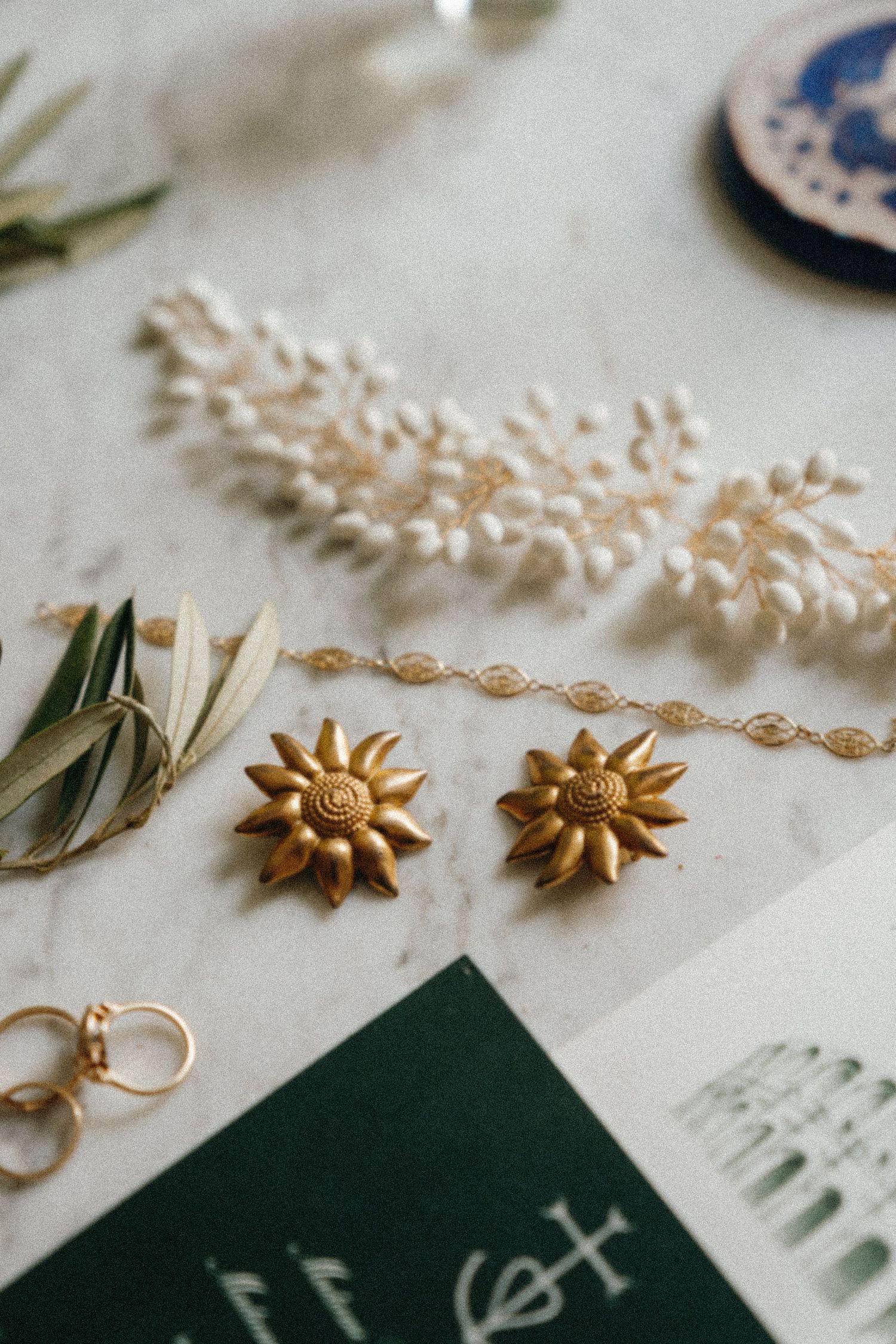Bijoux et accessoires de la mariée, mariage à Arles