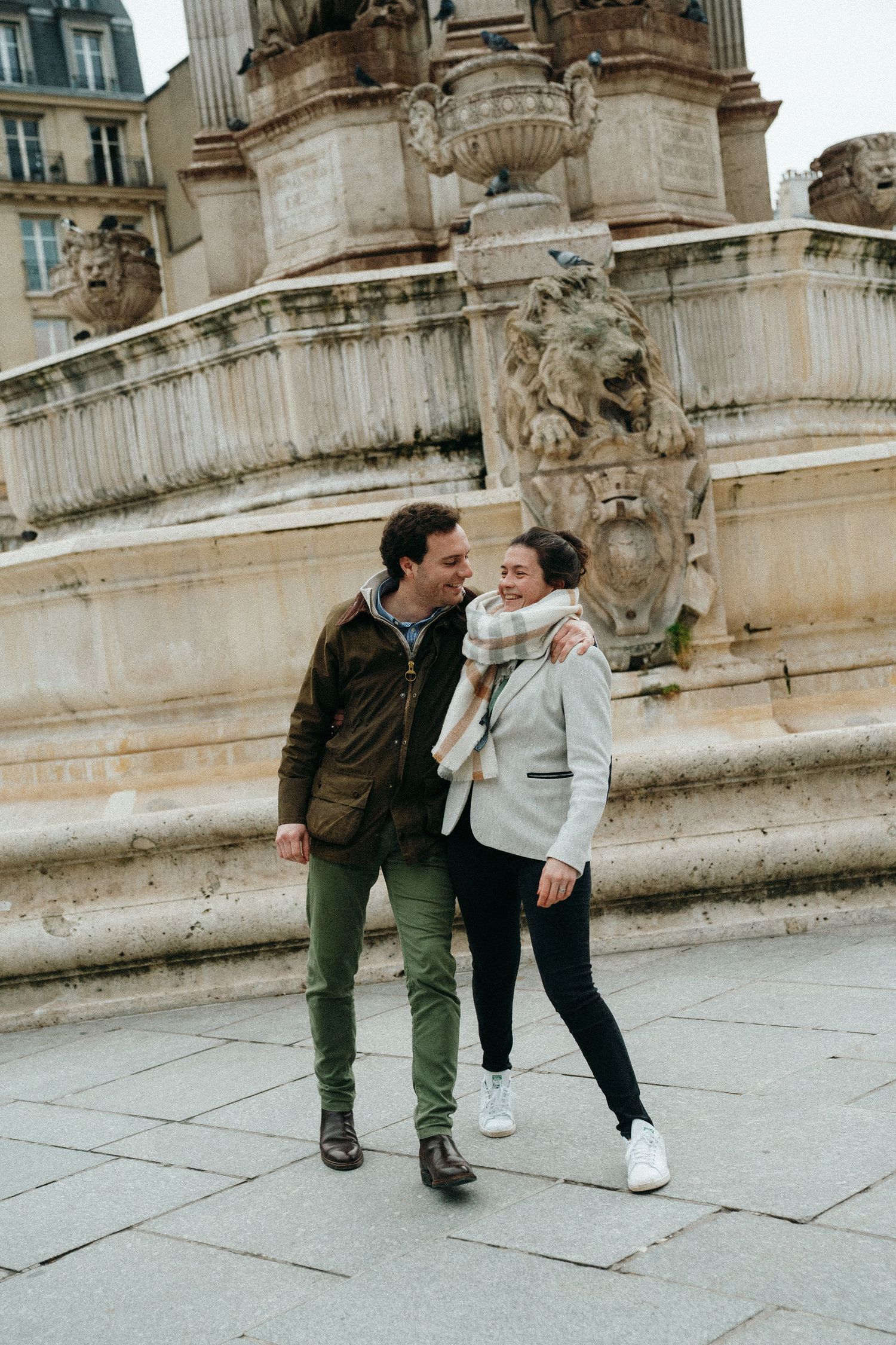 shooting couple Paris 
jardin du Luxembourg 
shooting Jardin du luxembourg 
photographe couple Paris