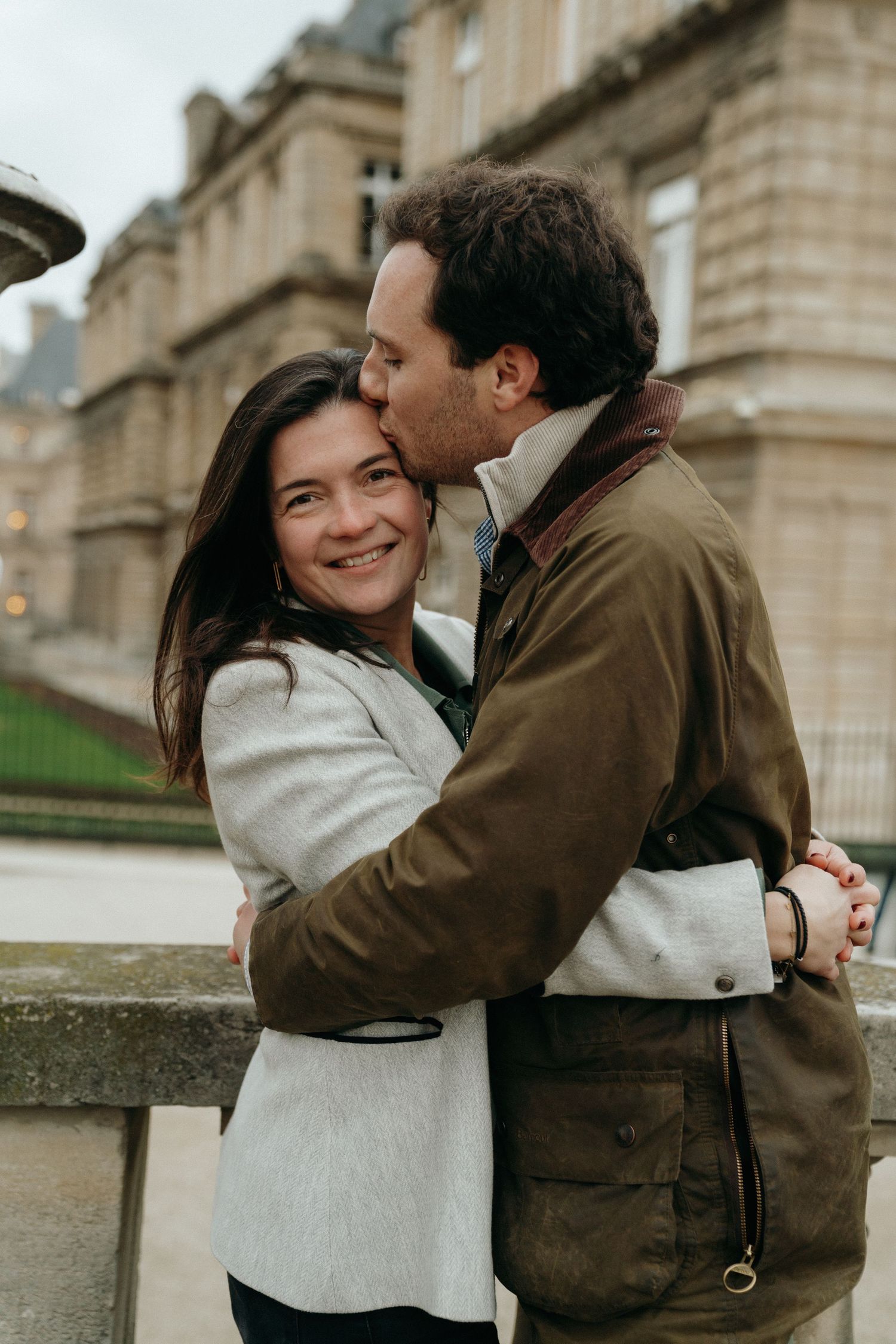 shooting couple Paris 
jardin du Luxembourg 
shooting Jardin du luxembourg 
photographe couple Paris