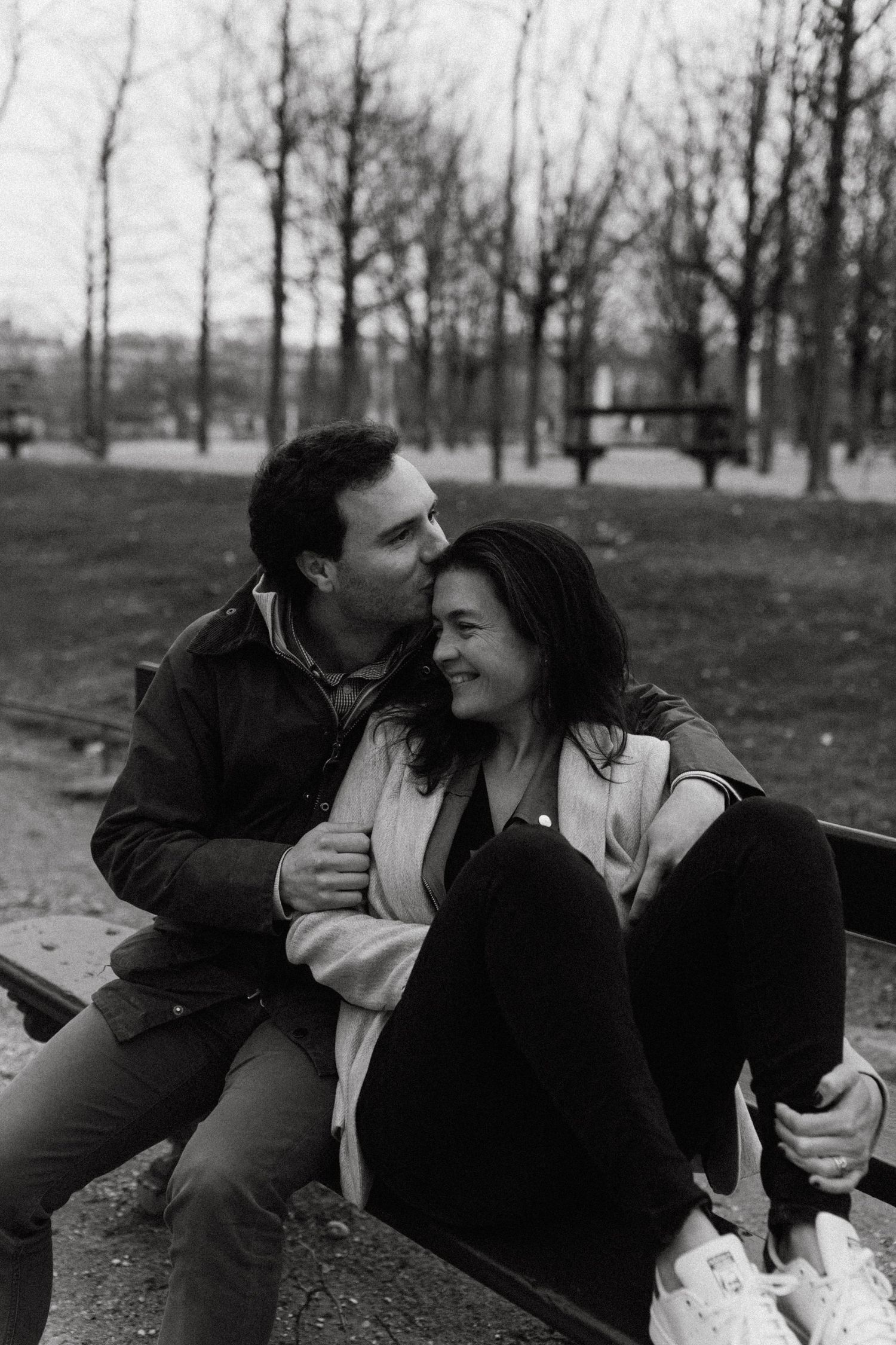 shooting couple Paris 
jardin du Luxembourg 
shooting Jardin du luxembourg 
photographe couple Paris