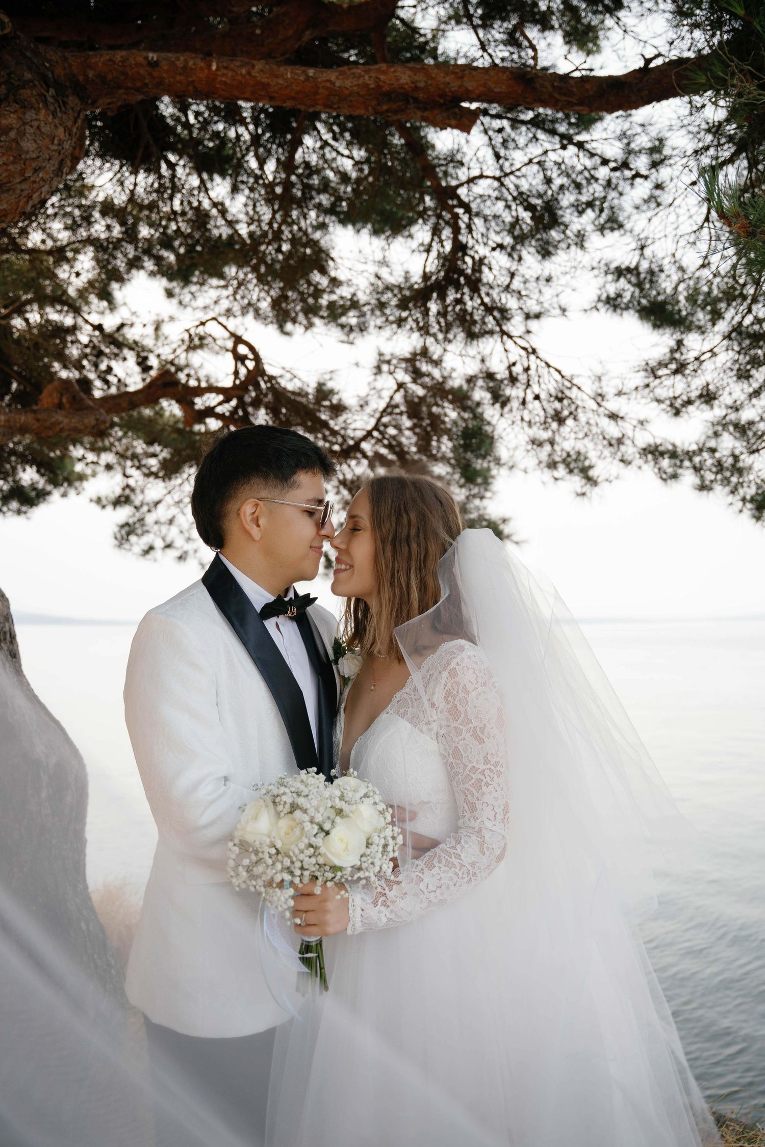 Timeless wedding photo — Myron Malyy Photography