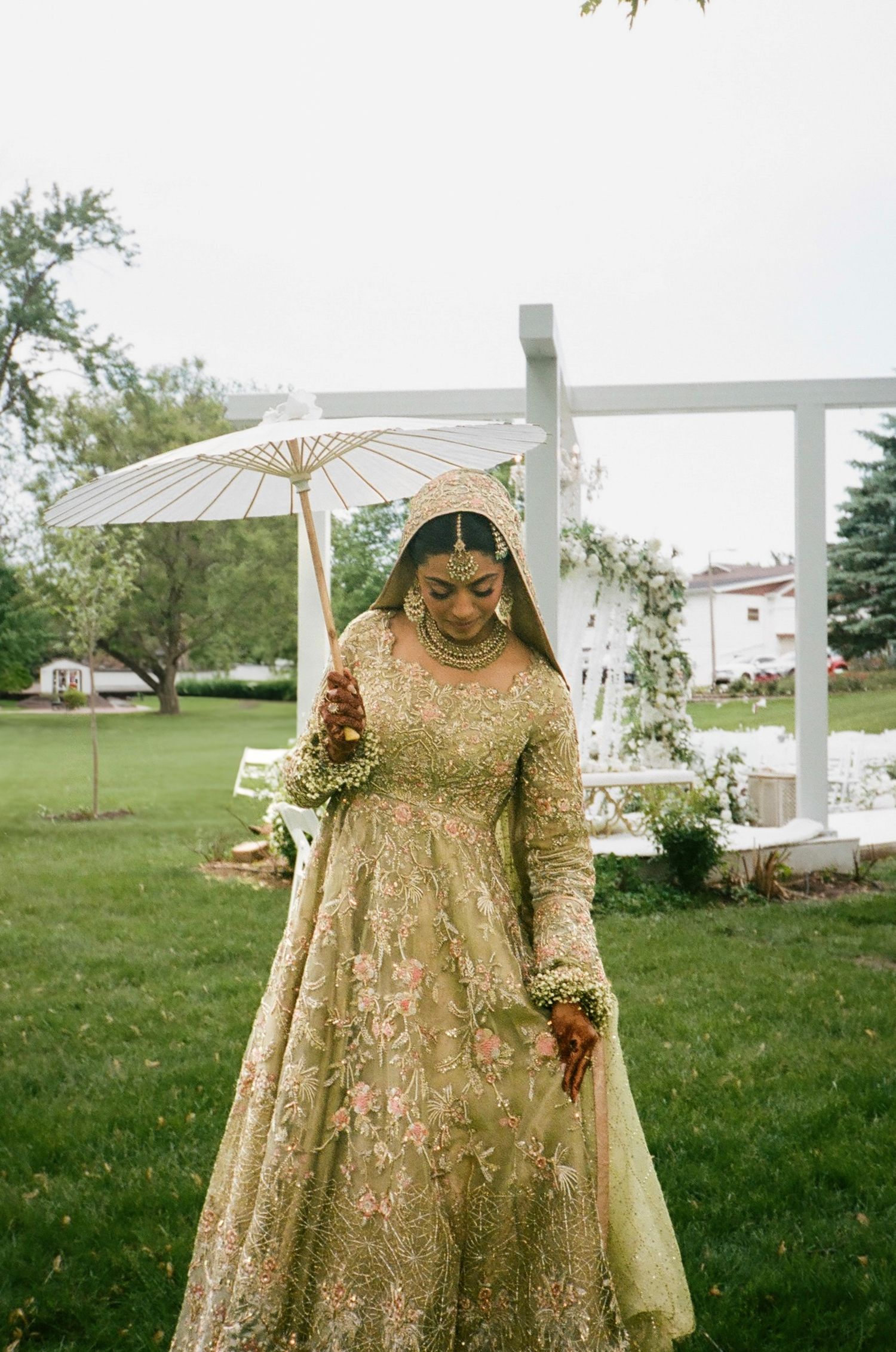 Bride Bridgerton parasols revelry675 venue illinois chicago garden wedding nikkah katb kitab
south asian