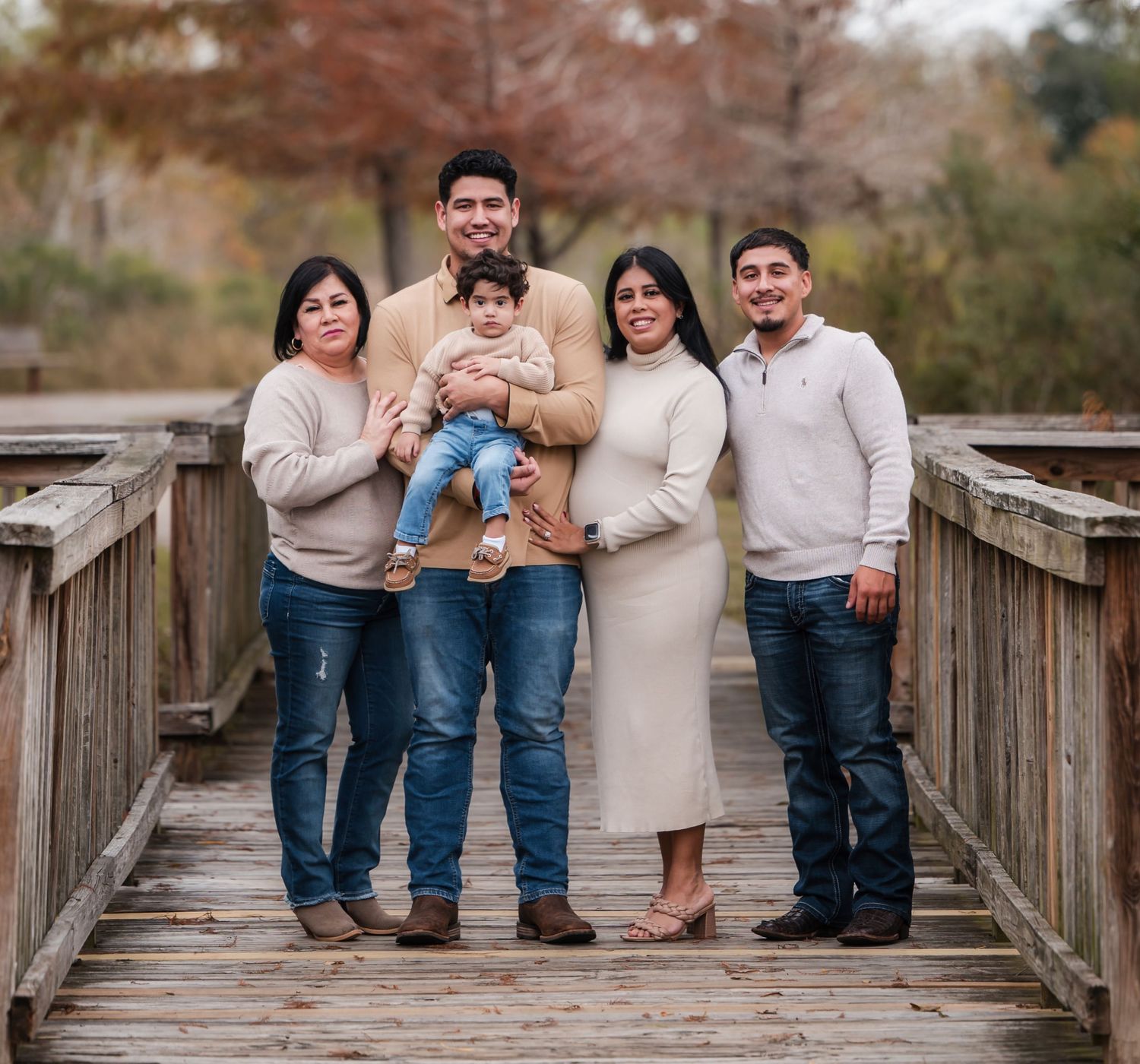 Natural, affordable outdoor photography in Angleton, Houston, and all across Brazoria County.