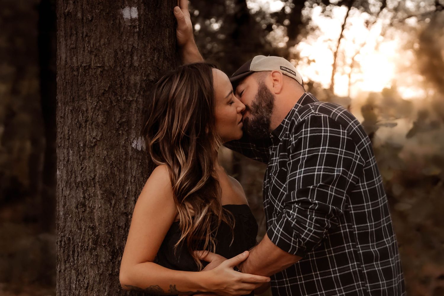 Bonham TX elopement photographer Casandra Nicole shoots couples portraits in North DFW, authentic, candid moments