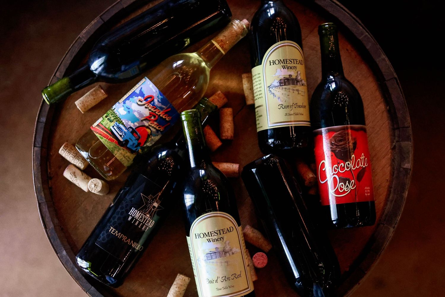 Bonham TX branding photographer Casandra Nicole captures Ivanhoe Ale Works in Denison, North DFW shots.