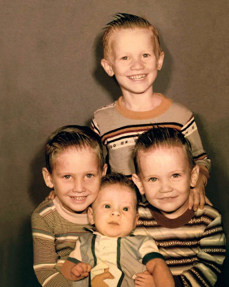 Digitally restored photo of 3 boys