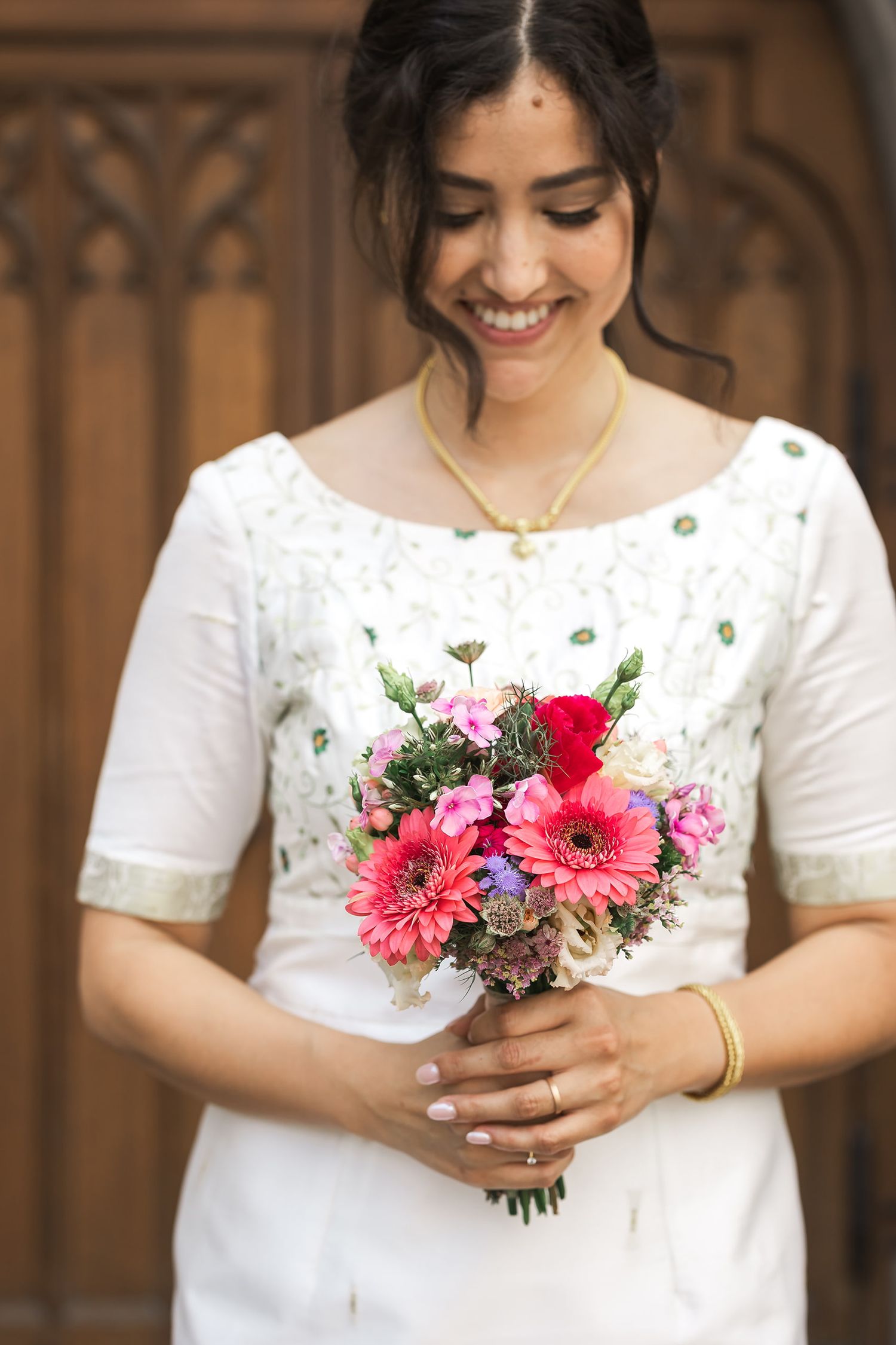 Lifestyle wedding photography Zurich & Thalwil. Candid moments in Switzerland. Authentische Hochzeitsfotos von Jiyoung Hwang.