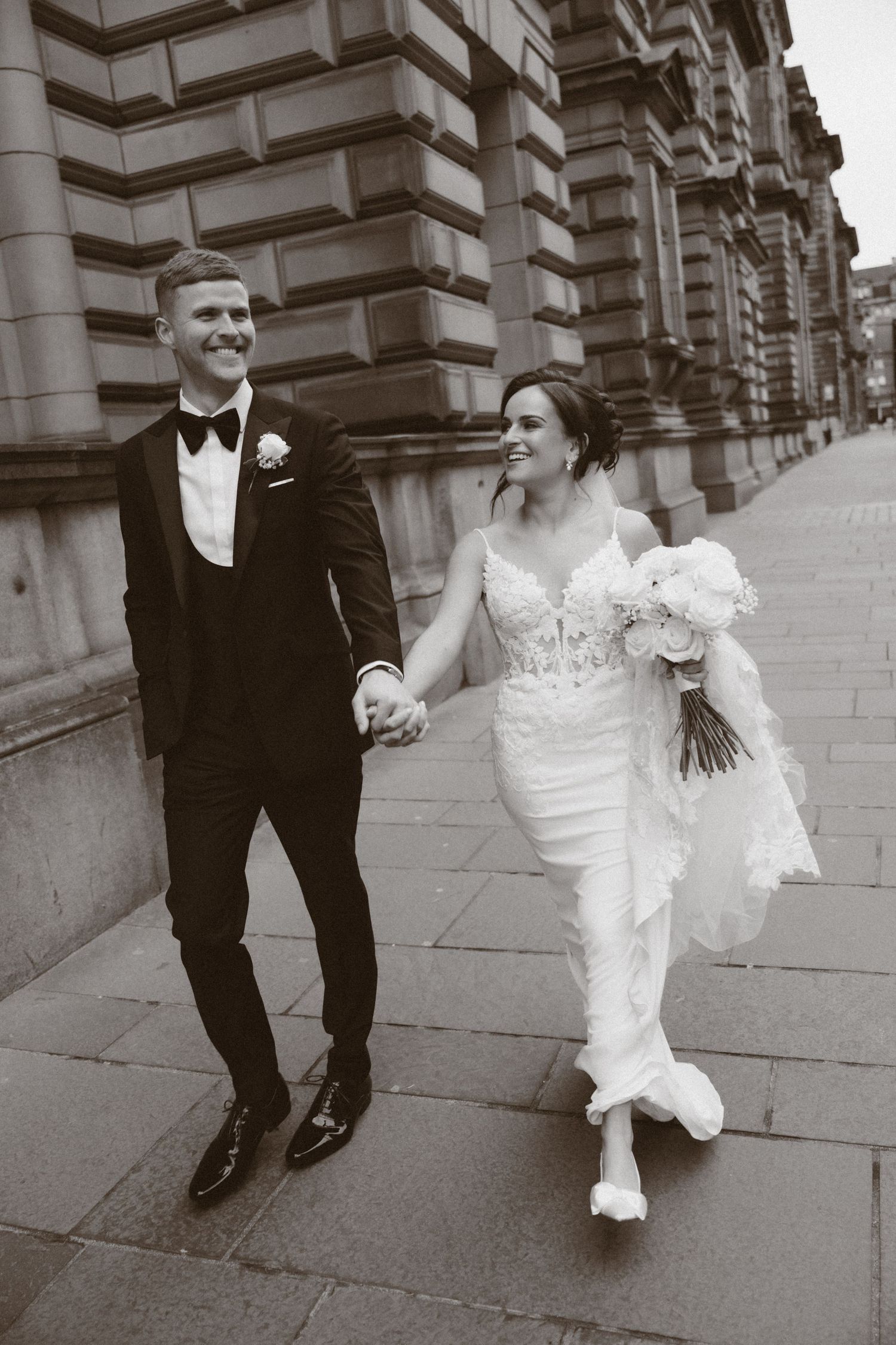 The corinthian wedding venue. Glasgow wedding photographer. Tie the knot Scotland. Scottish Wedding Photographer. Aberdeen Wedding.