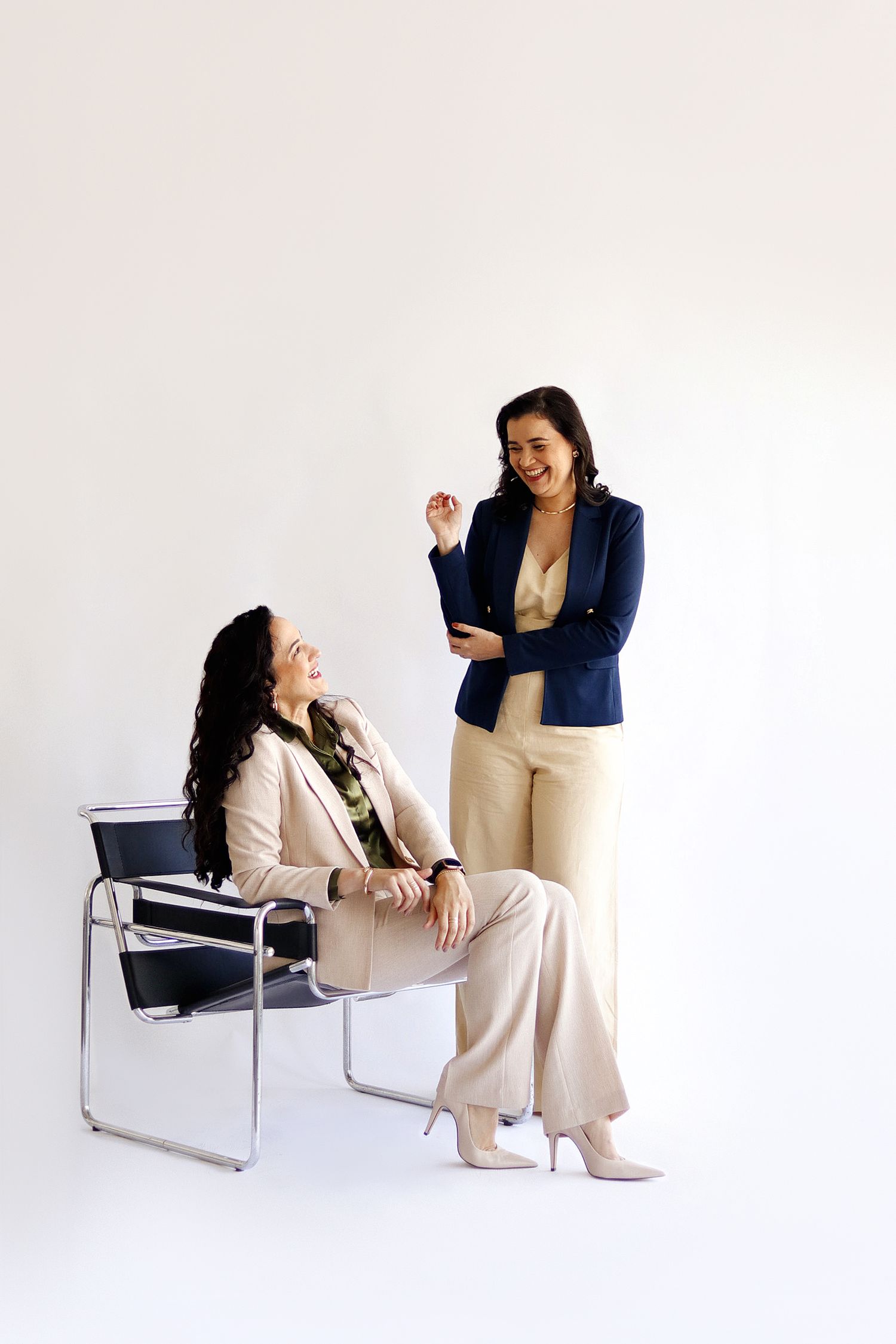 FOTOGRAFIA PROFISSIONAL PARA COMPLIANCE COMPLIANCE FEMININO CONSULTORA DE COMPLICE FOTOS PARA LINKEDIN CORPORATIVO
