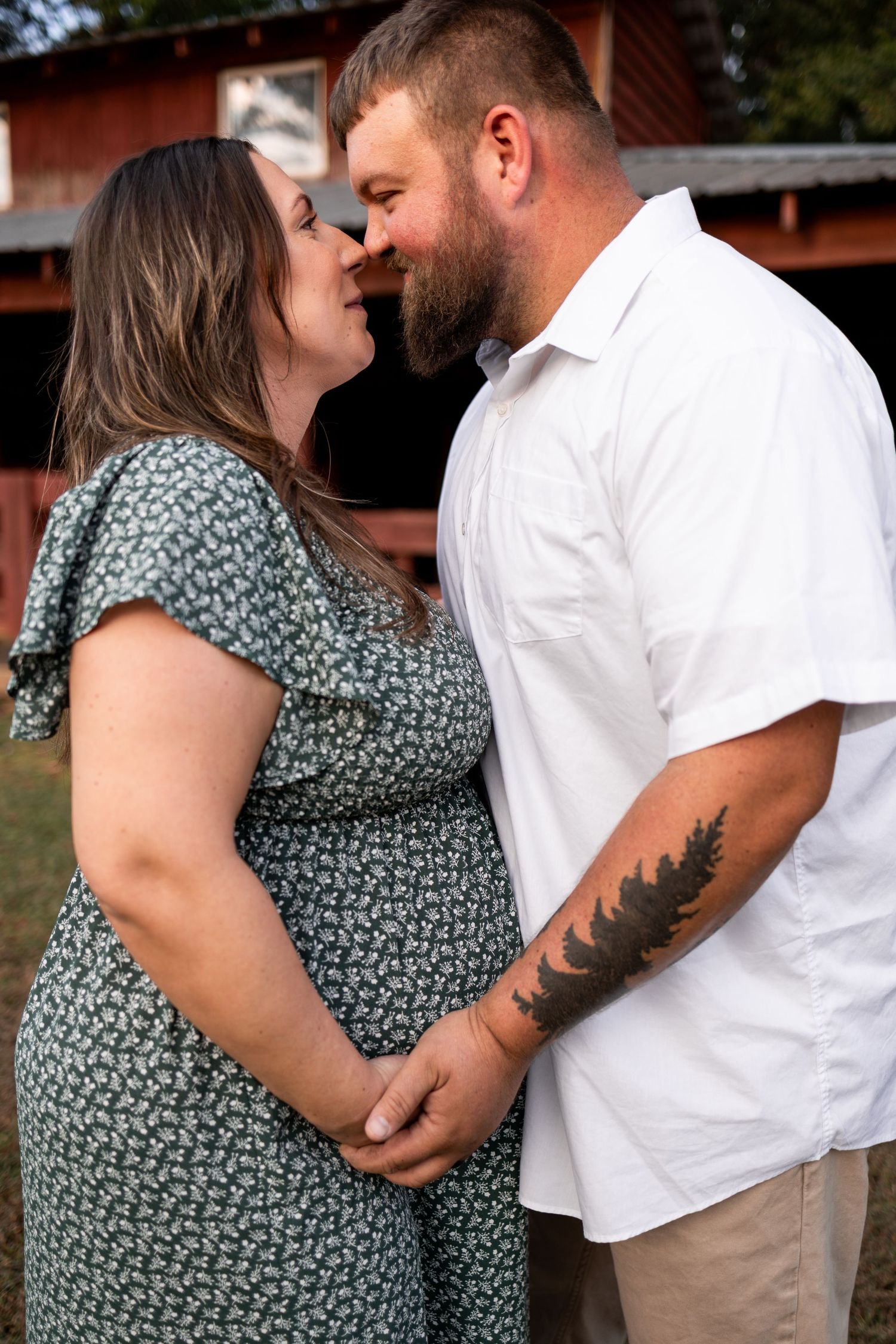 A couple in casual attire share intimate moments in a series of romantic outdoor portrait photographs.