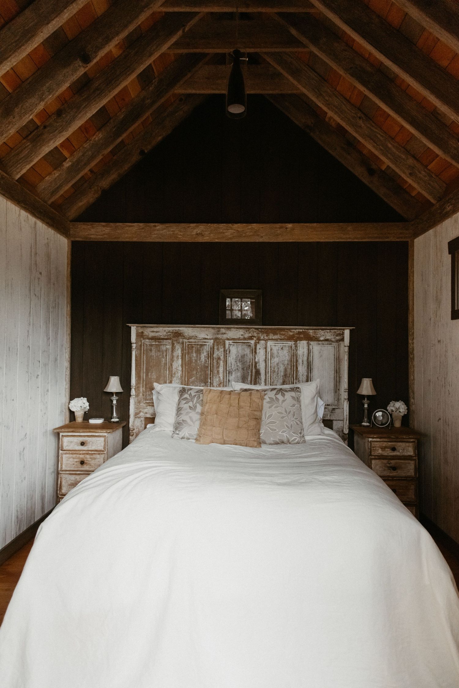 wild plum cottage's separate bunkie bedroom