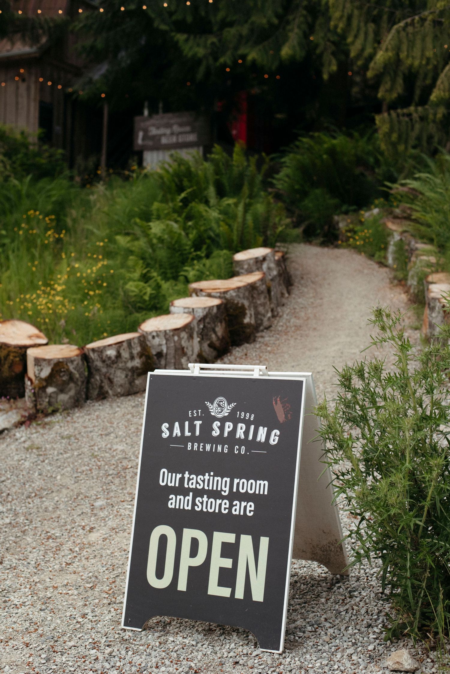 salt spring island brewing co. open sign