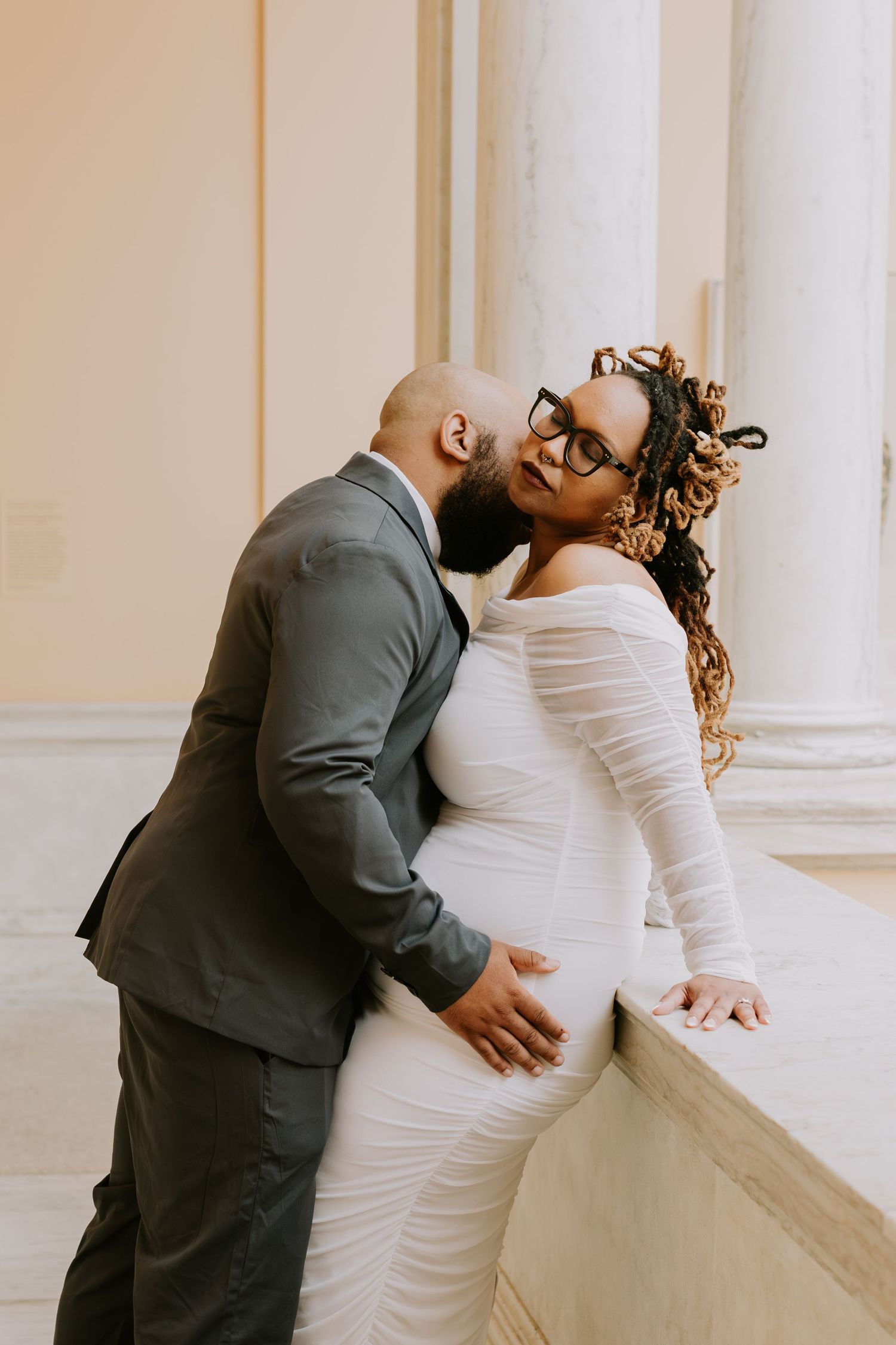 Baltimore engagement photographer Walters Art Museum engagement shoot