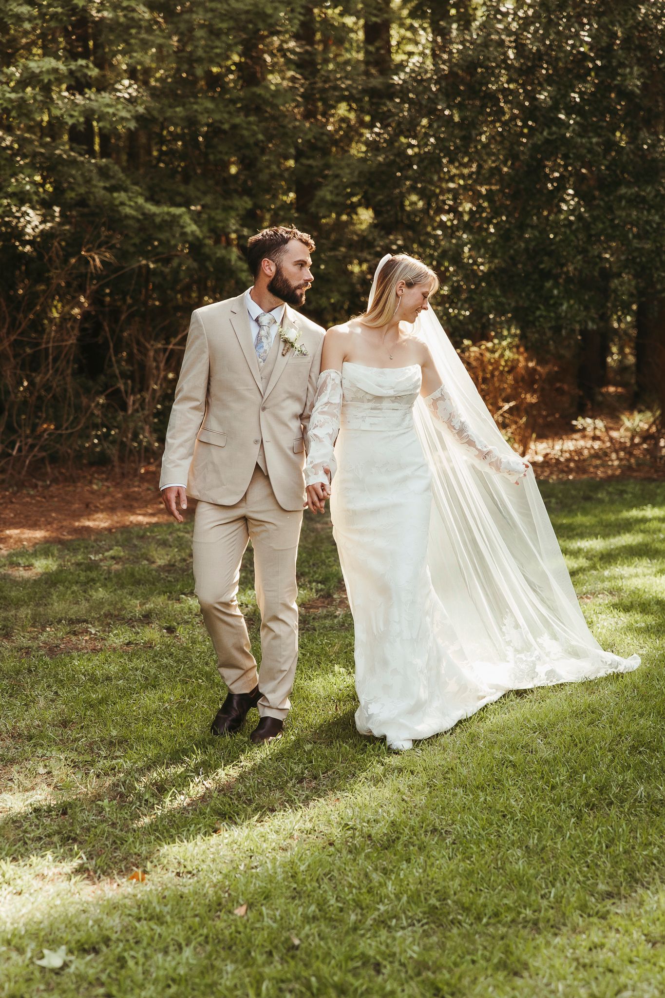 Lifestyle Photographer, Travel Photographer, Elopement Photography, Wedding Photographer, Bride, Groom