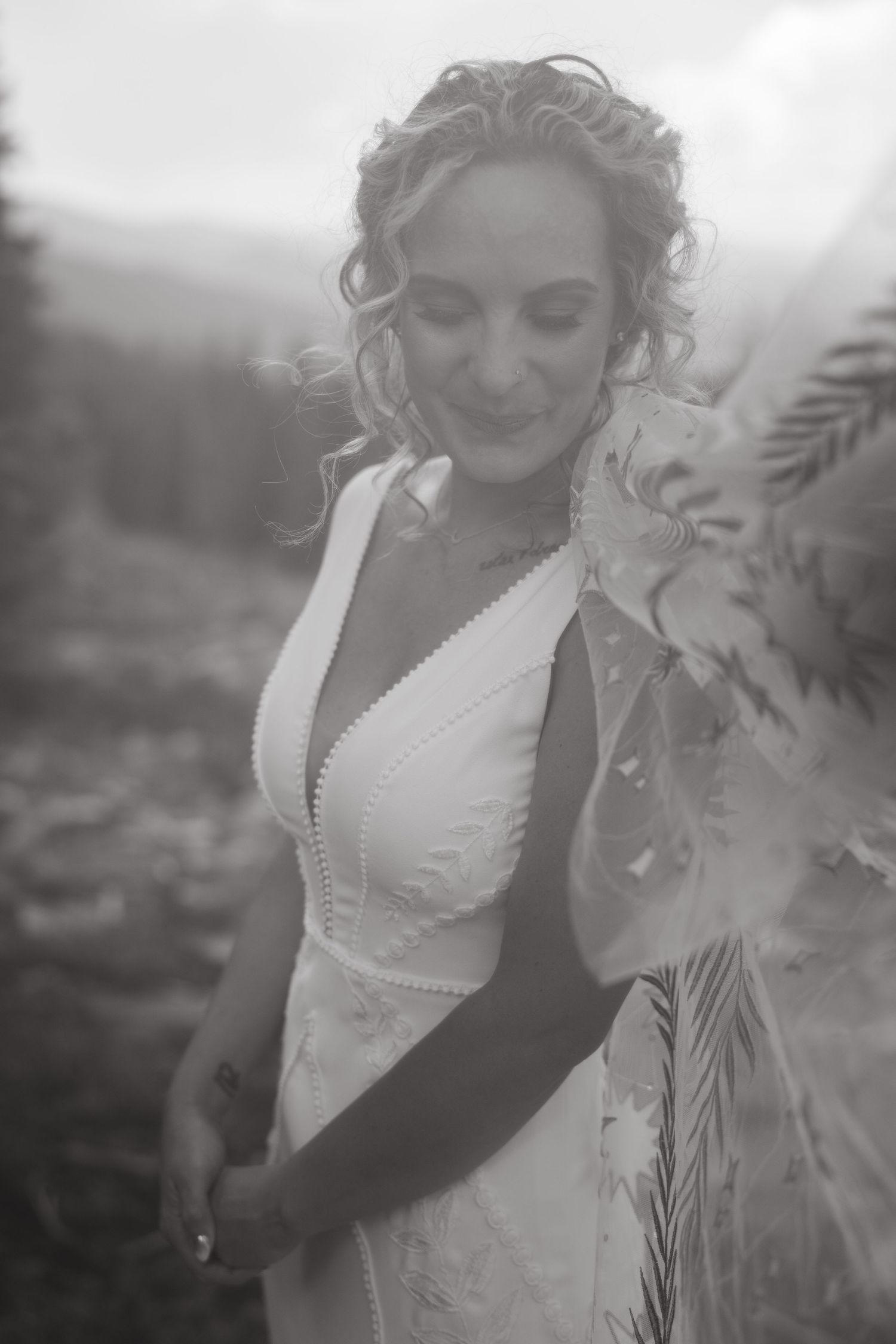 bride annie under veil