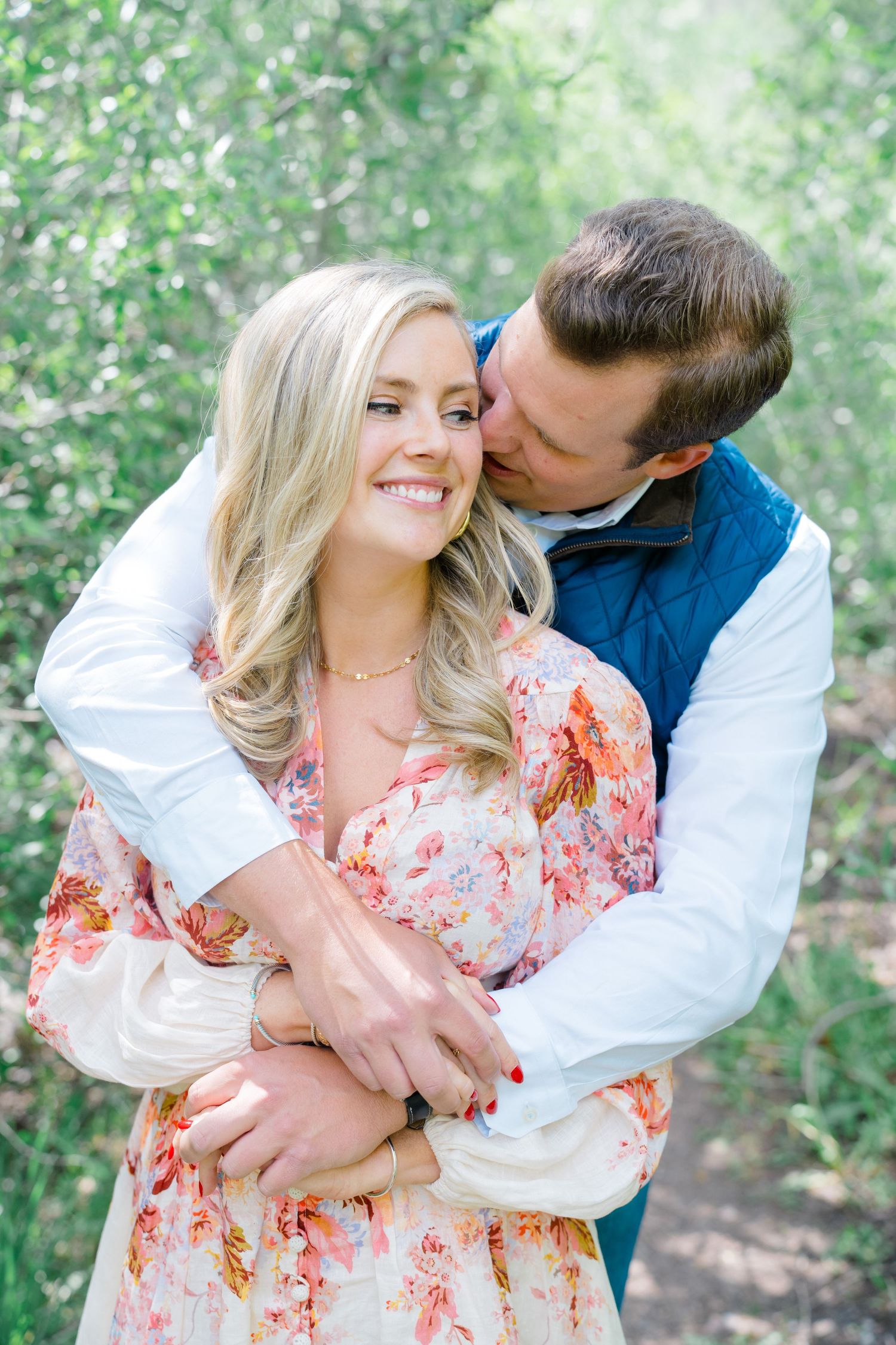 engagement photos in Vail, Colorado