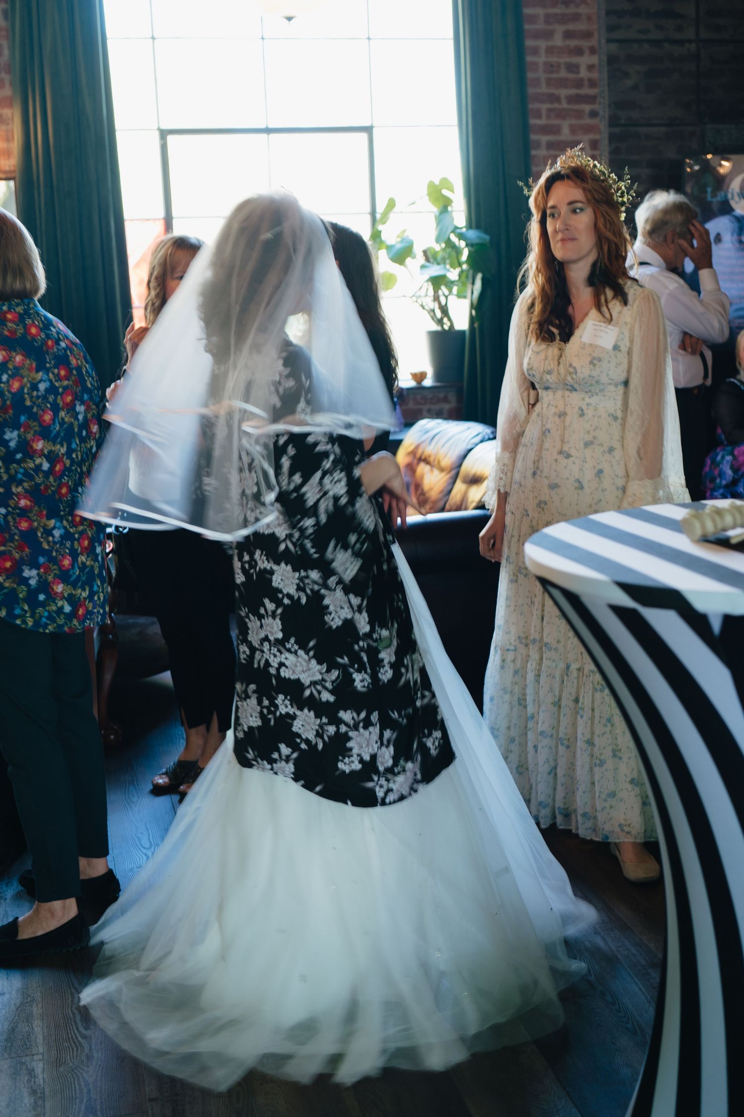 bride and guest at sugar hollow crossing
